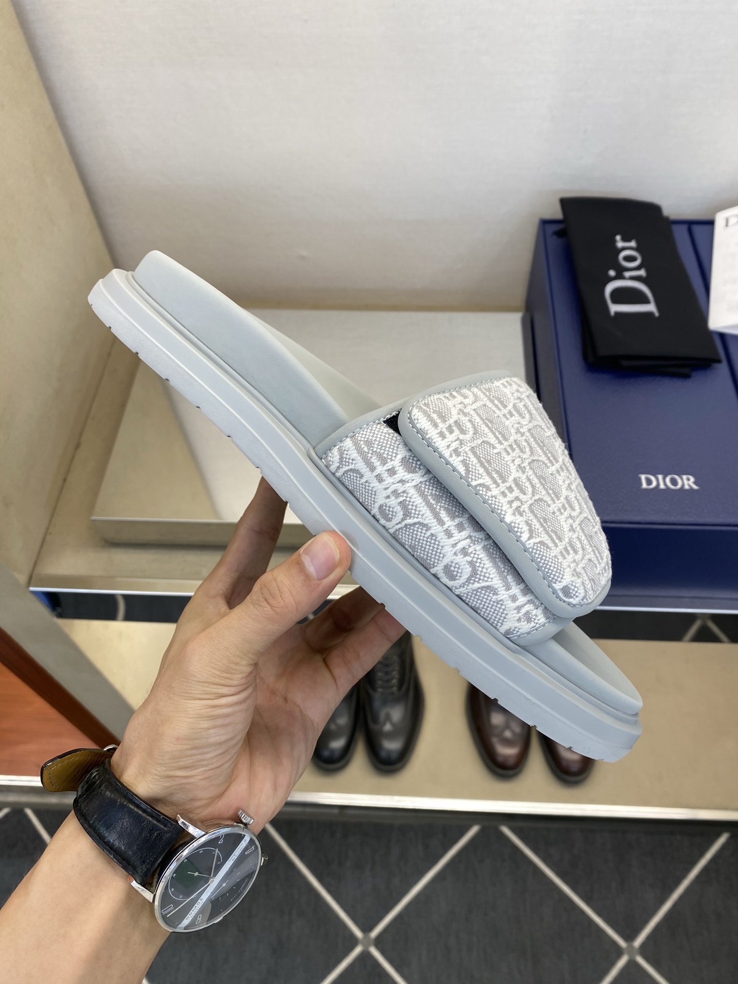 디올 신발 134589 Dior Shoes 썸네일 이미지