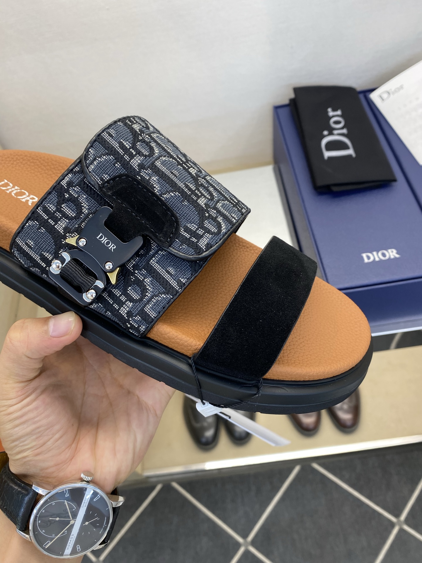 디올 신발 134584 Dior Shoes 썸네일 이미지