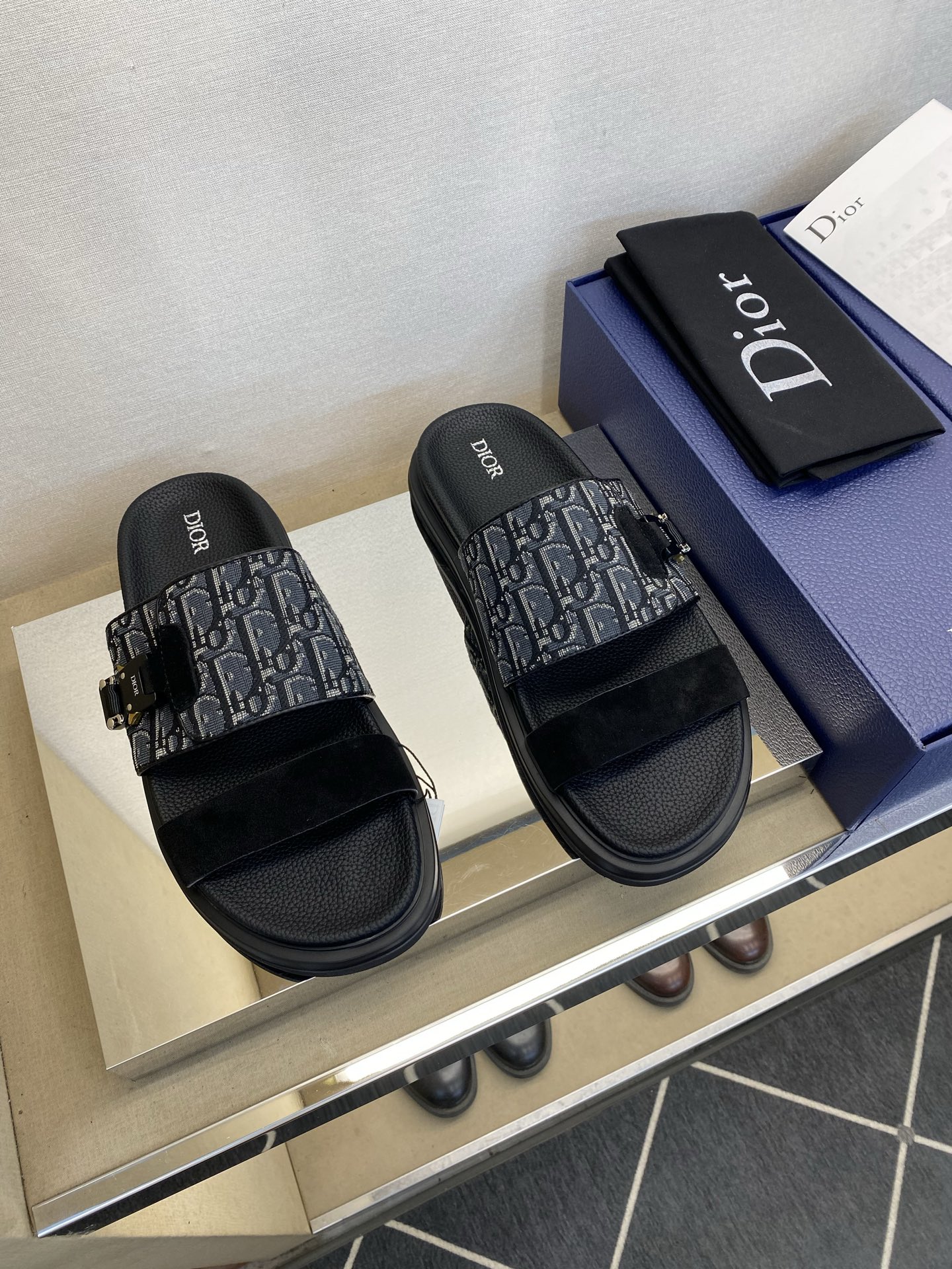 디올 신발 134582 Dior Shoes