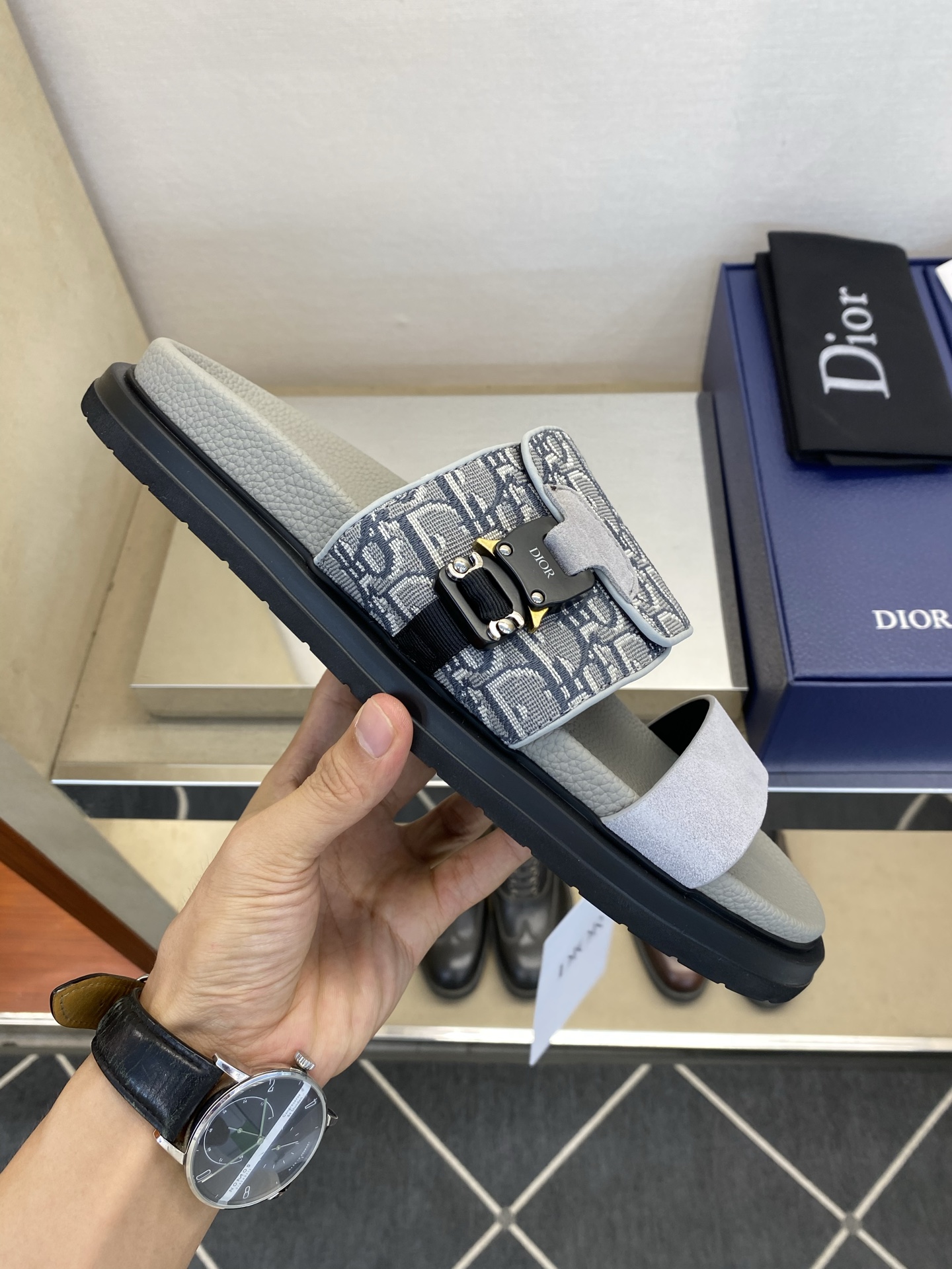 디올 신발 134581 Dior Shoes 썸네일 이미지