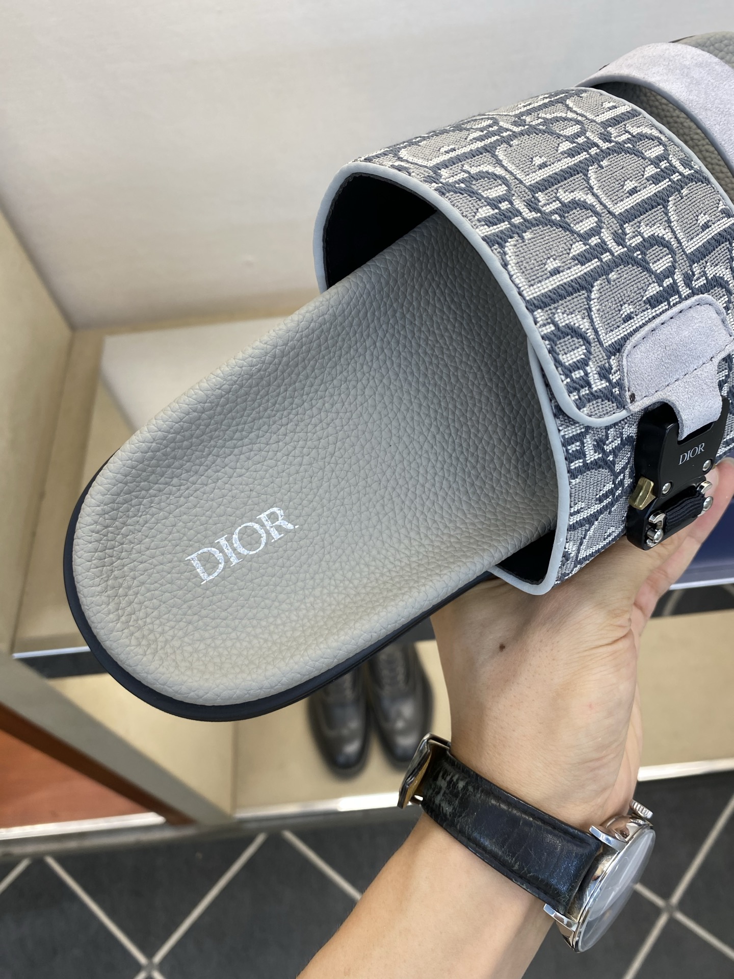 디올 신발 134581 Dior Shoes 썸네일 이미지