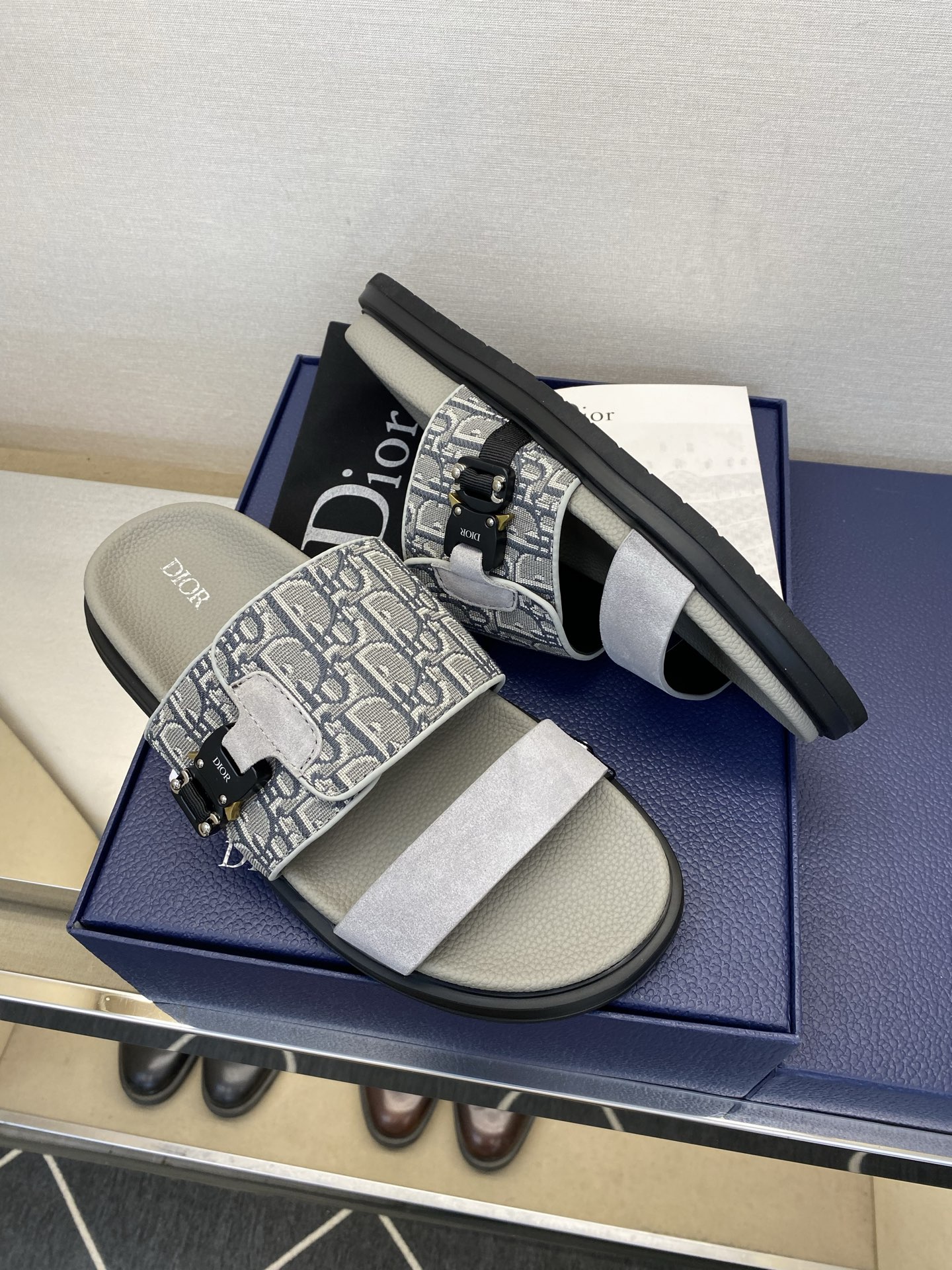 디올 신발 134581 Dior Shoes 썸네일 이미지