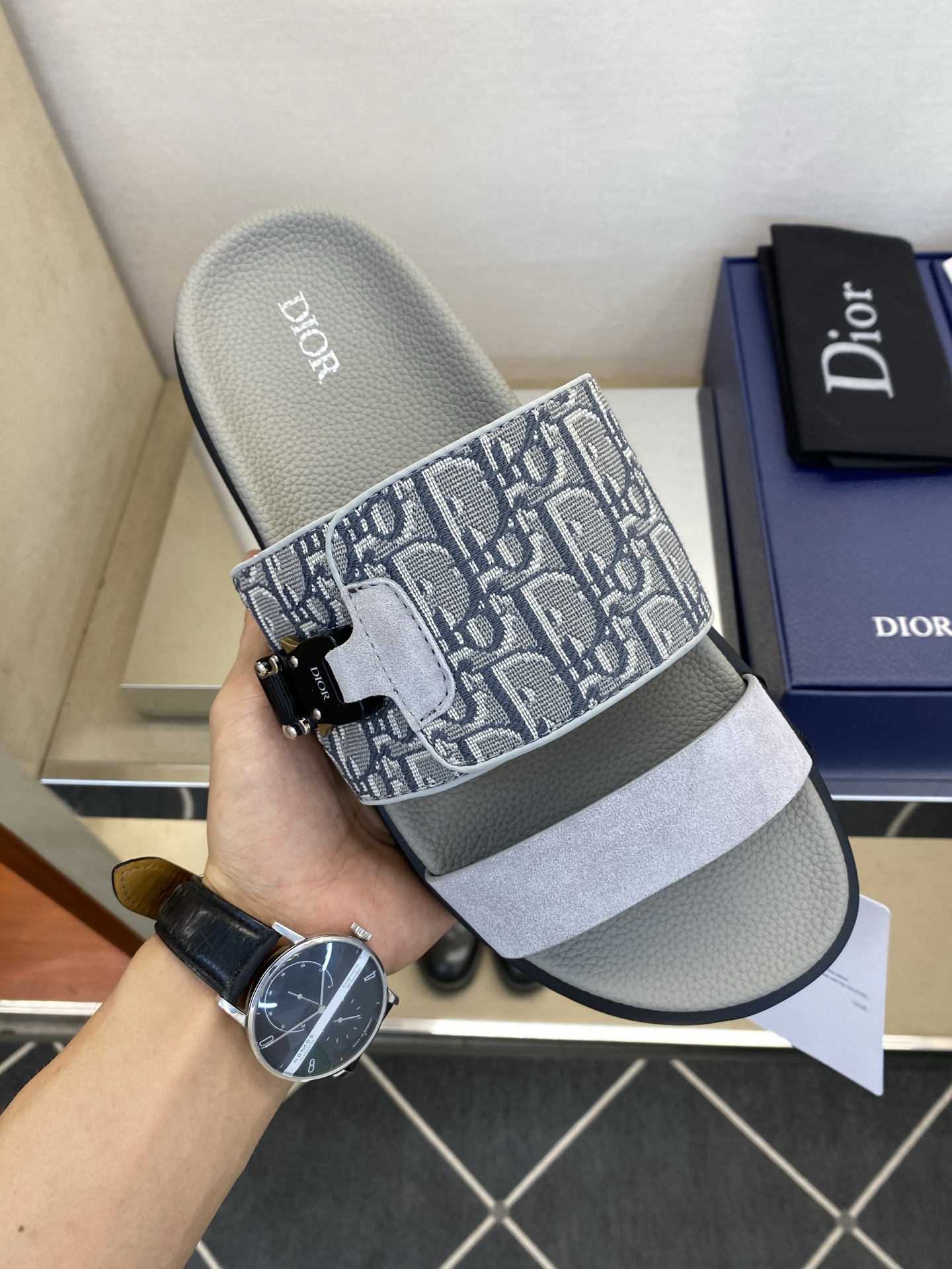 디올 신발 134581 Dior Shoes 썸네일 이미지