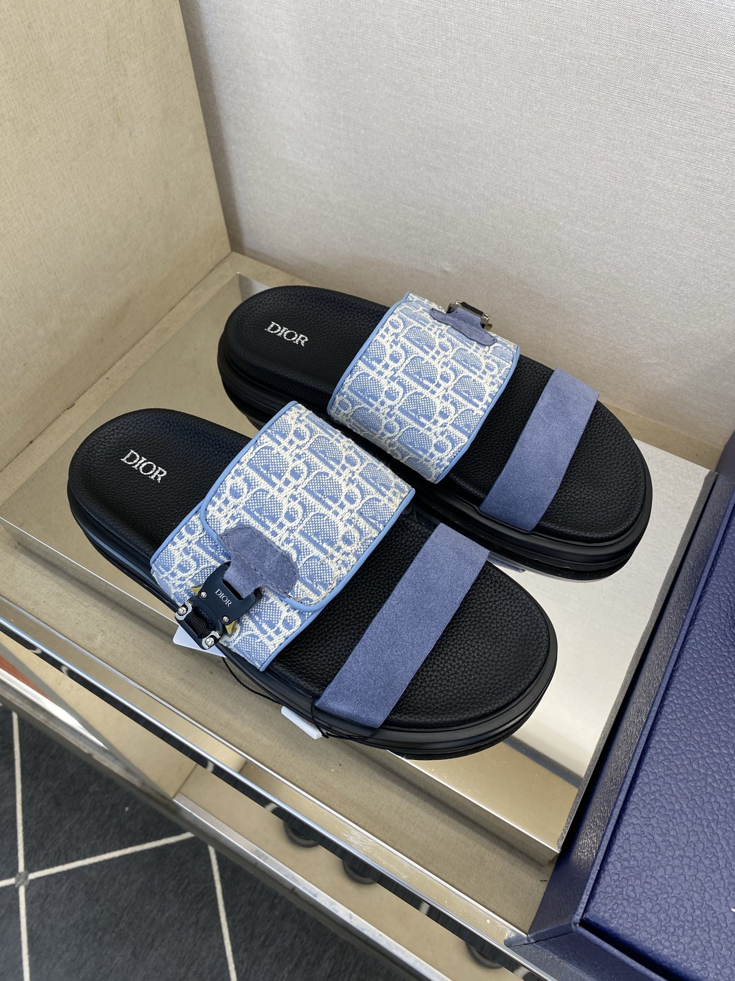 디올 신발 134579 Dior Shoes 썸네일 이미지