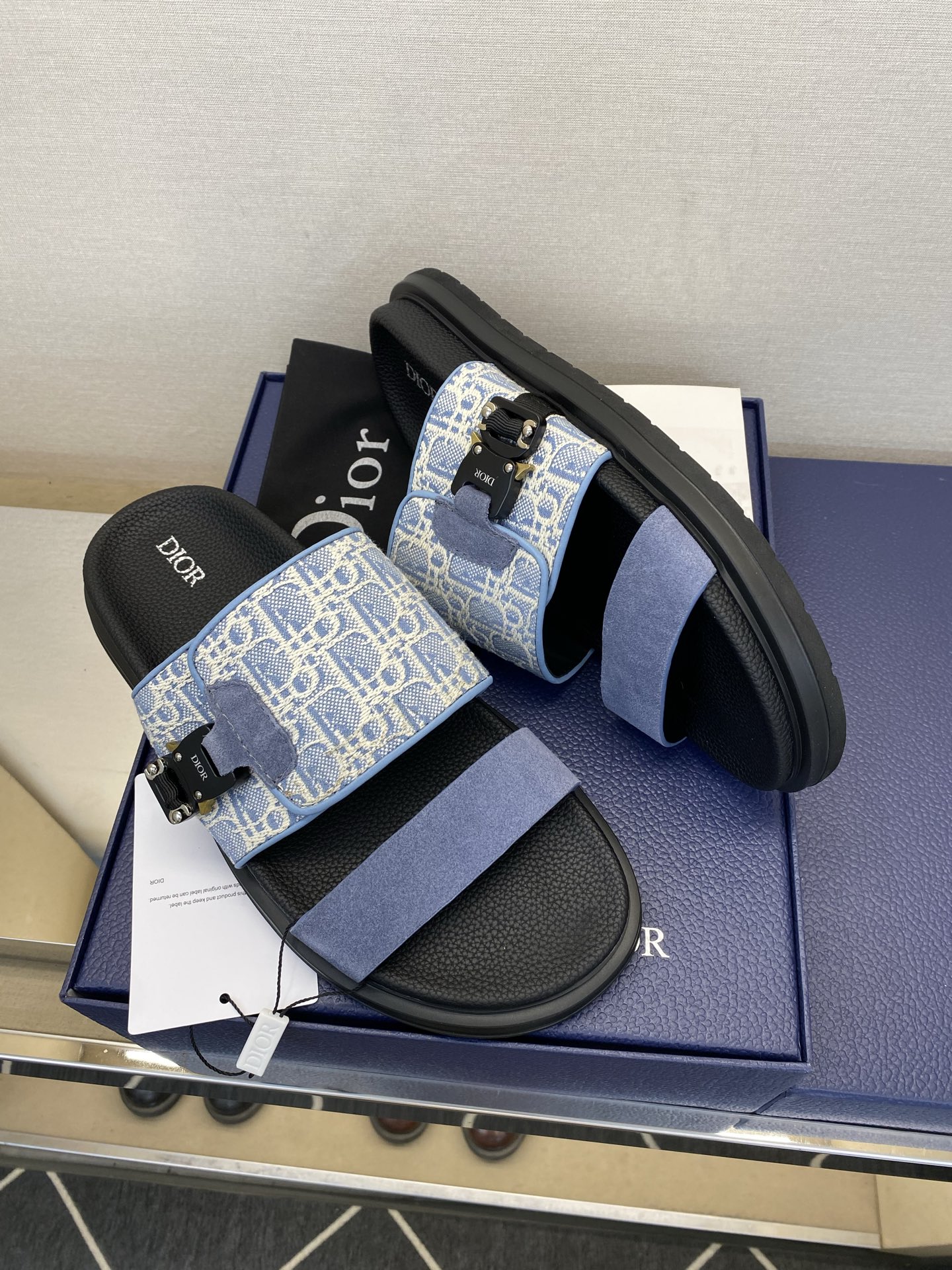 디올 신발 134579 Dior Shoes 썸네일 이미지