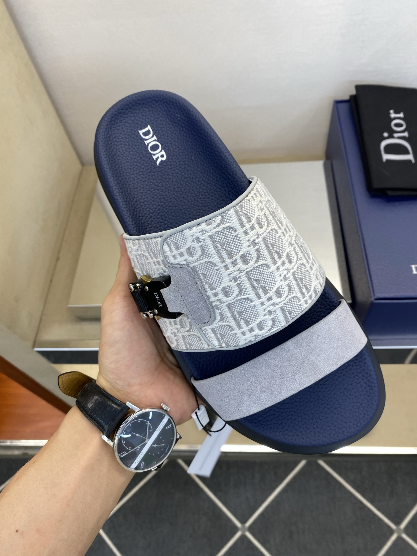 디올 신발 134577 Dior Shoes 썸네일 이미지