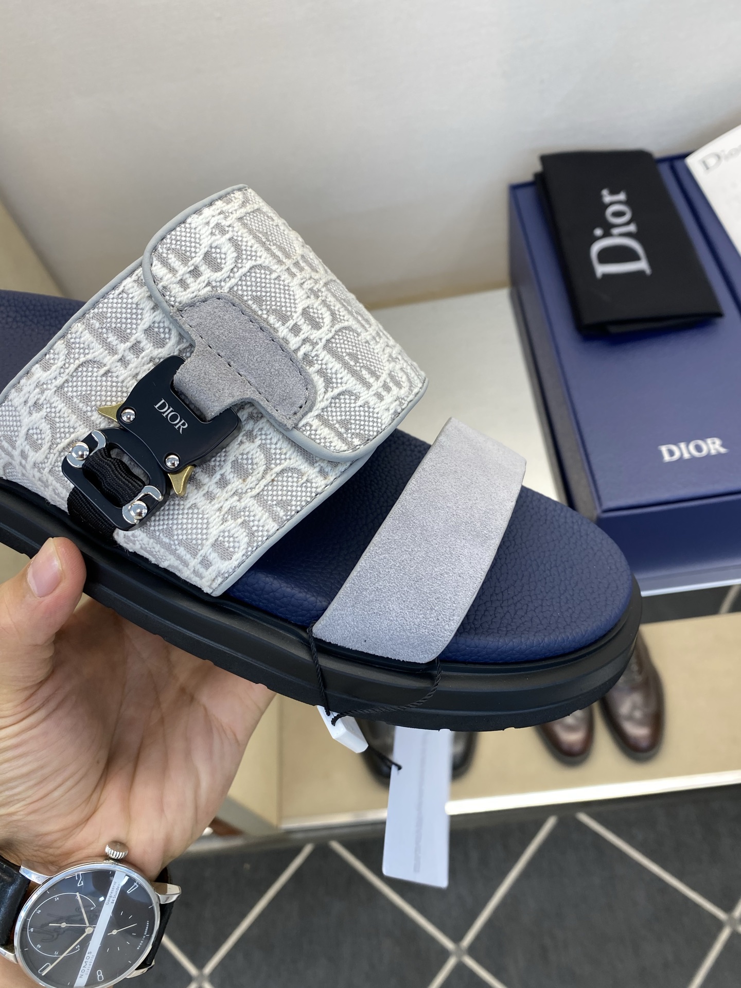 디올 신발 134577 Dior Shoes 썸네일 이미지