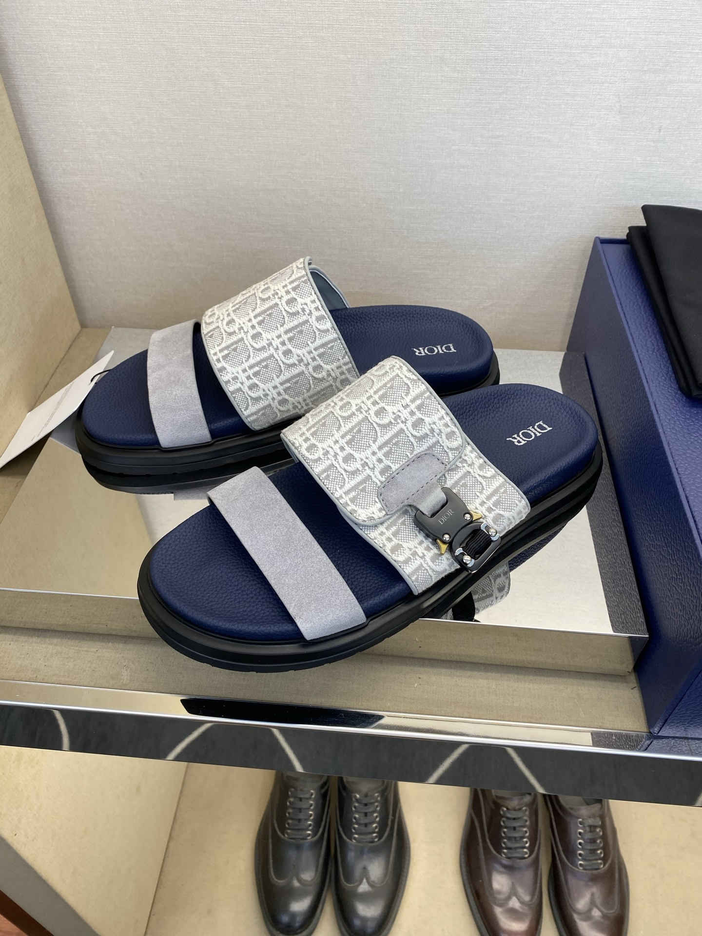 디올 신발 134577 Dior Shoes 썸네일 이미지