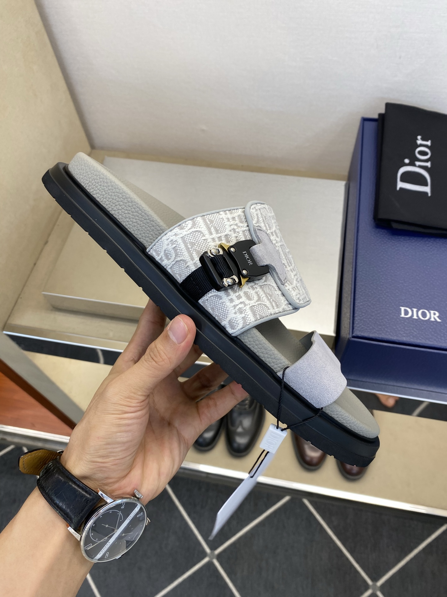 디올 신발 134575 Dior Shoes 썸네일 이미지