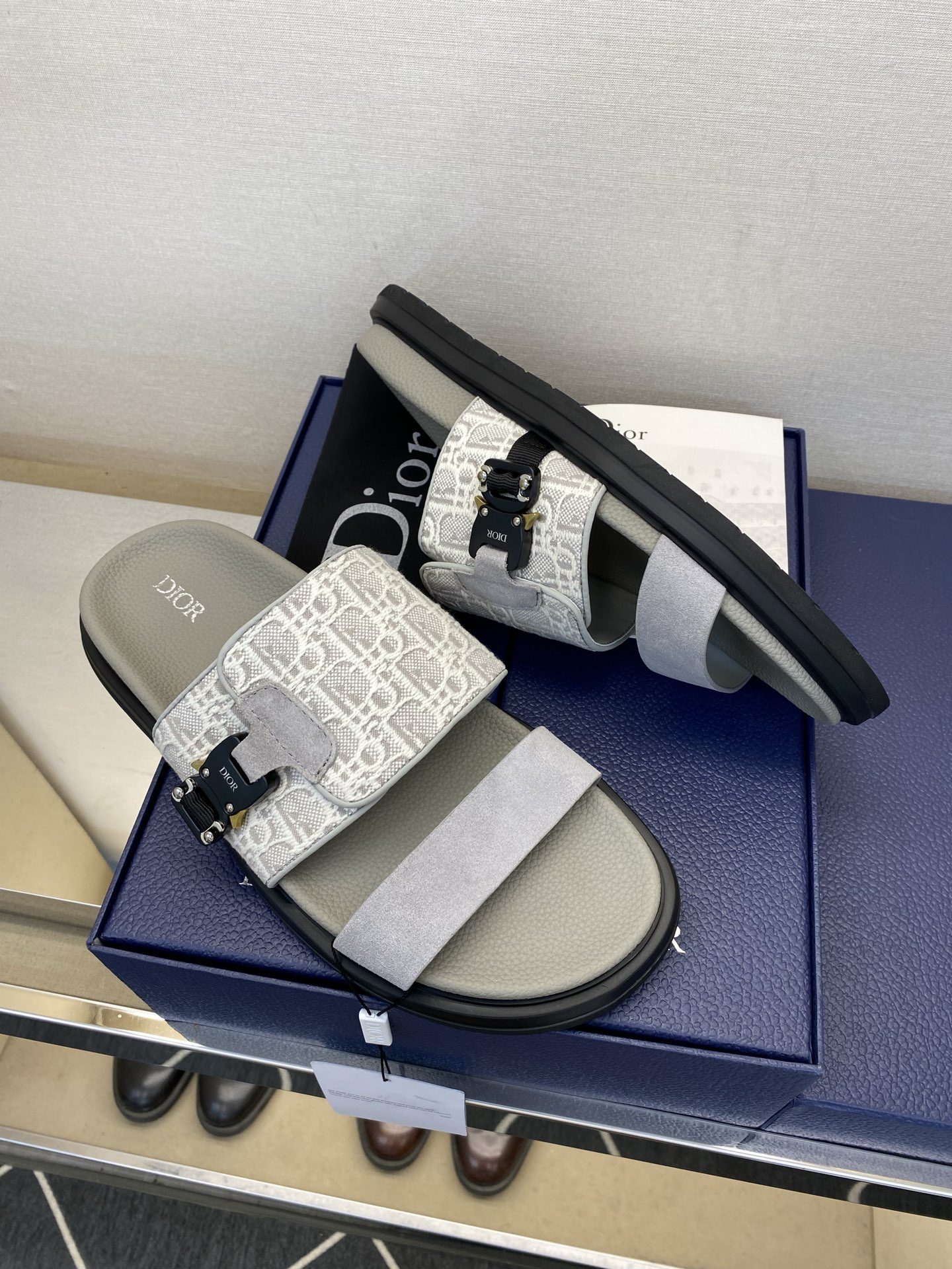 디올 신발 134575 Dior Shoes 썸네일 이미지