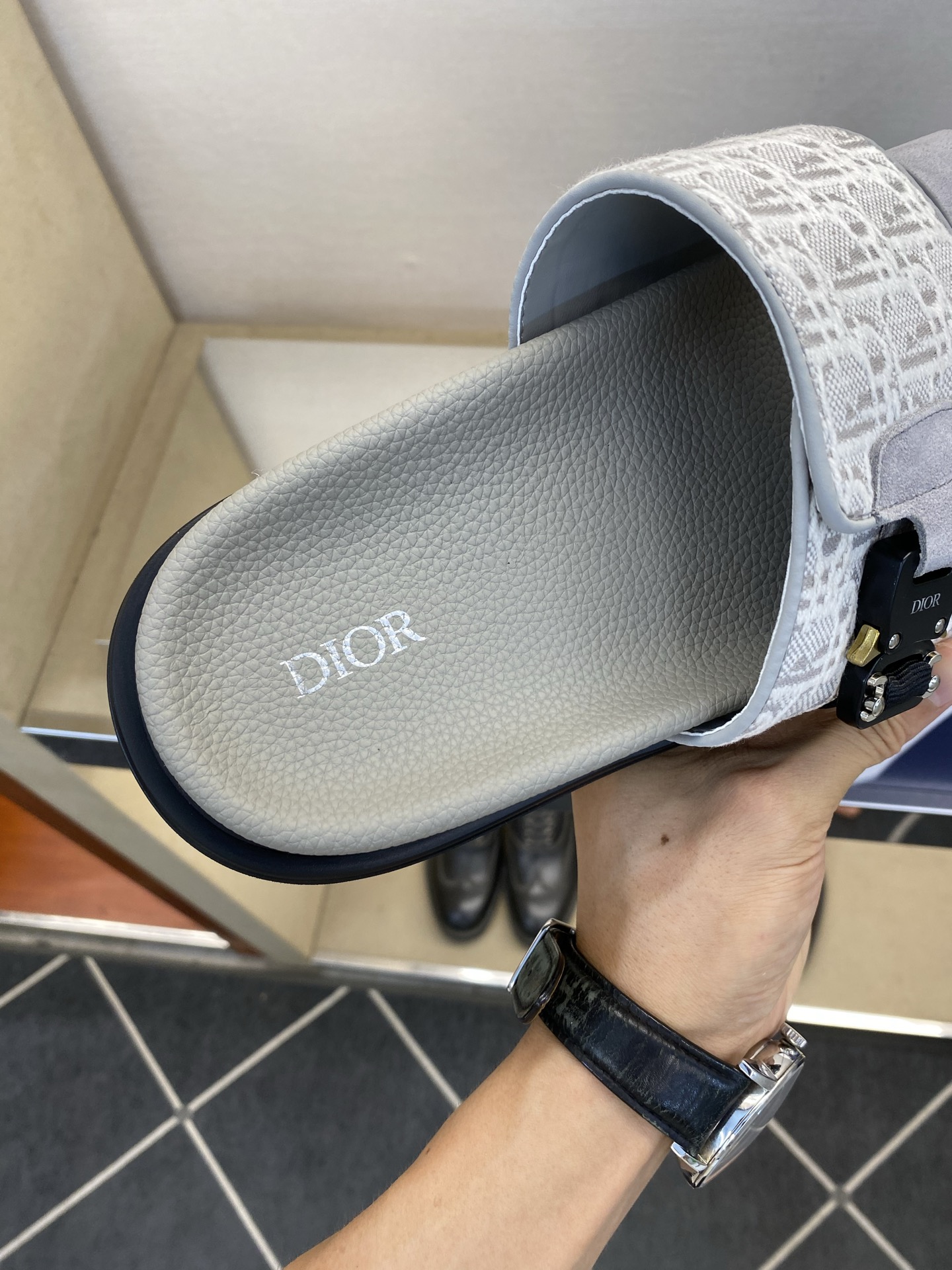 디올 신발 134575 Dior Shoes 썸네일 이미지