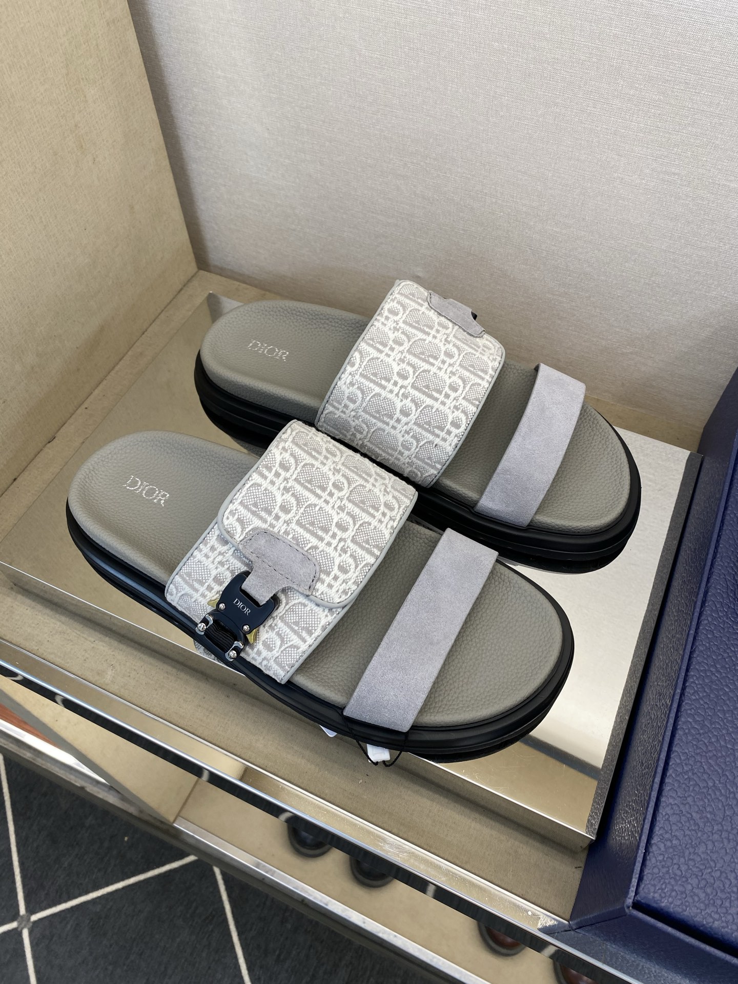 디올 신발 134575 Dior Shoes 썸네일 이미지