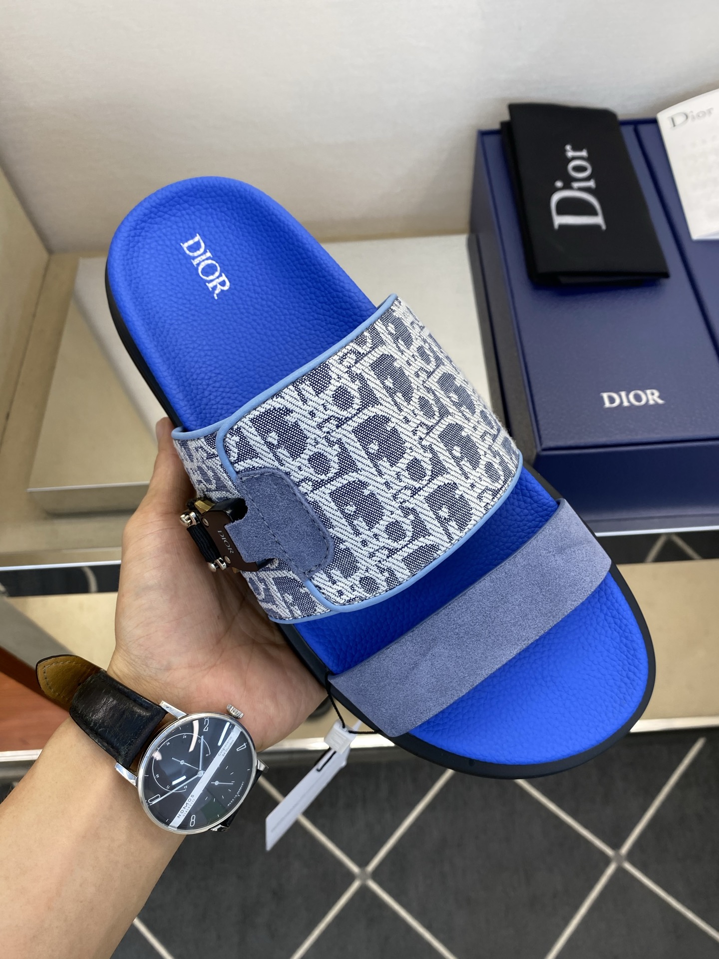 디올 신발 134574 Dior Shoes 썸네일 이미지