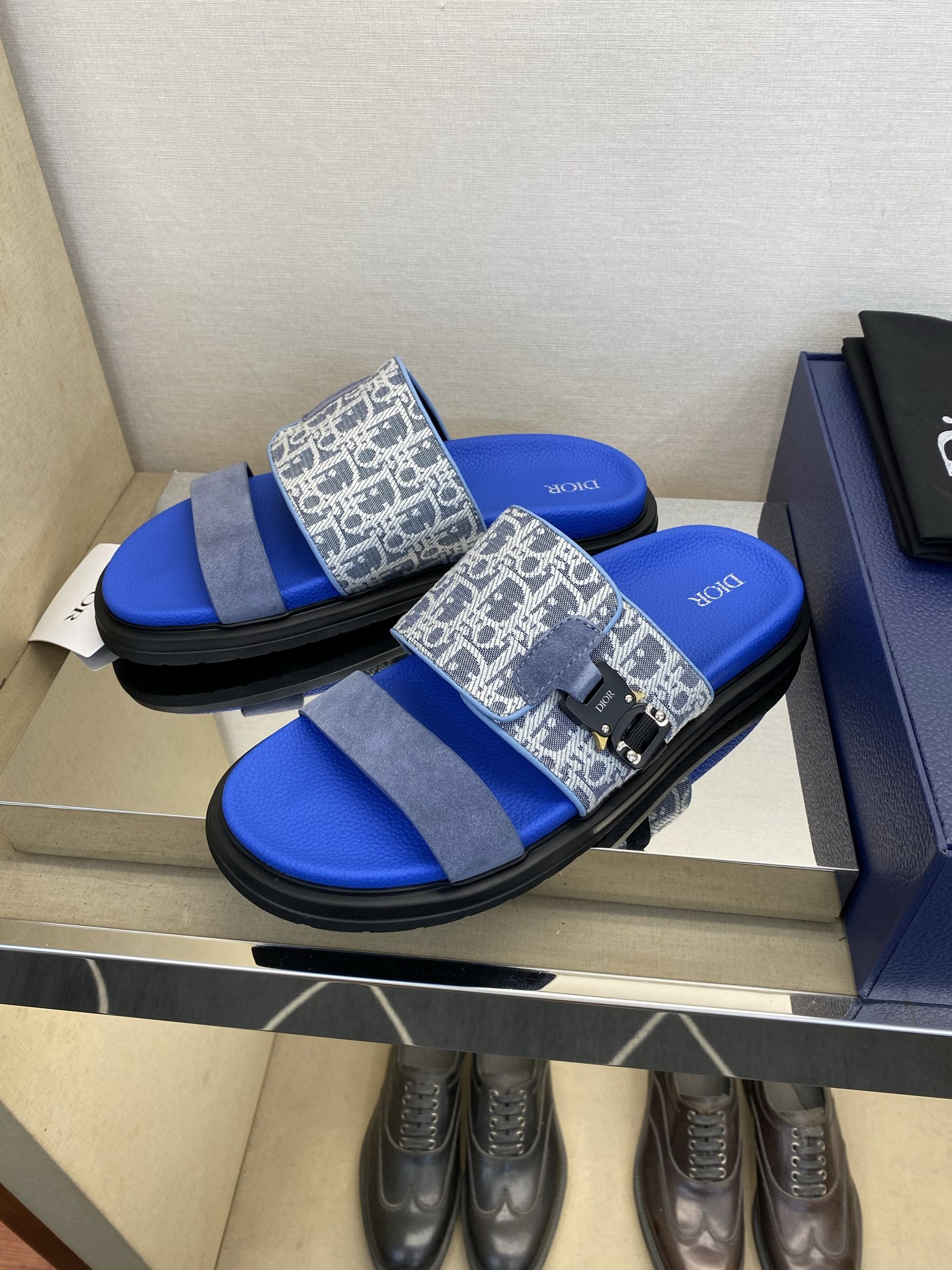 디올 신발 134574 Dior Shoes 썸네일 이미지