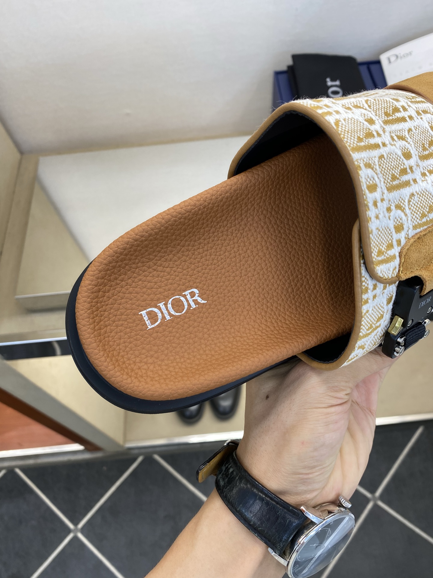 디올 신발 134572 Dior Shoes 썸네일 이미지