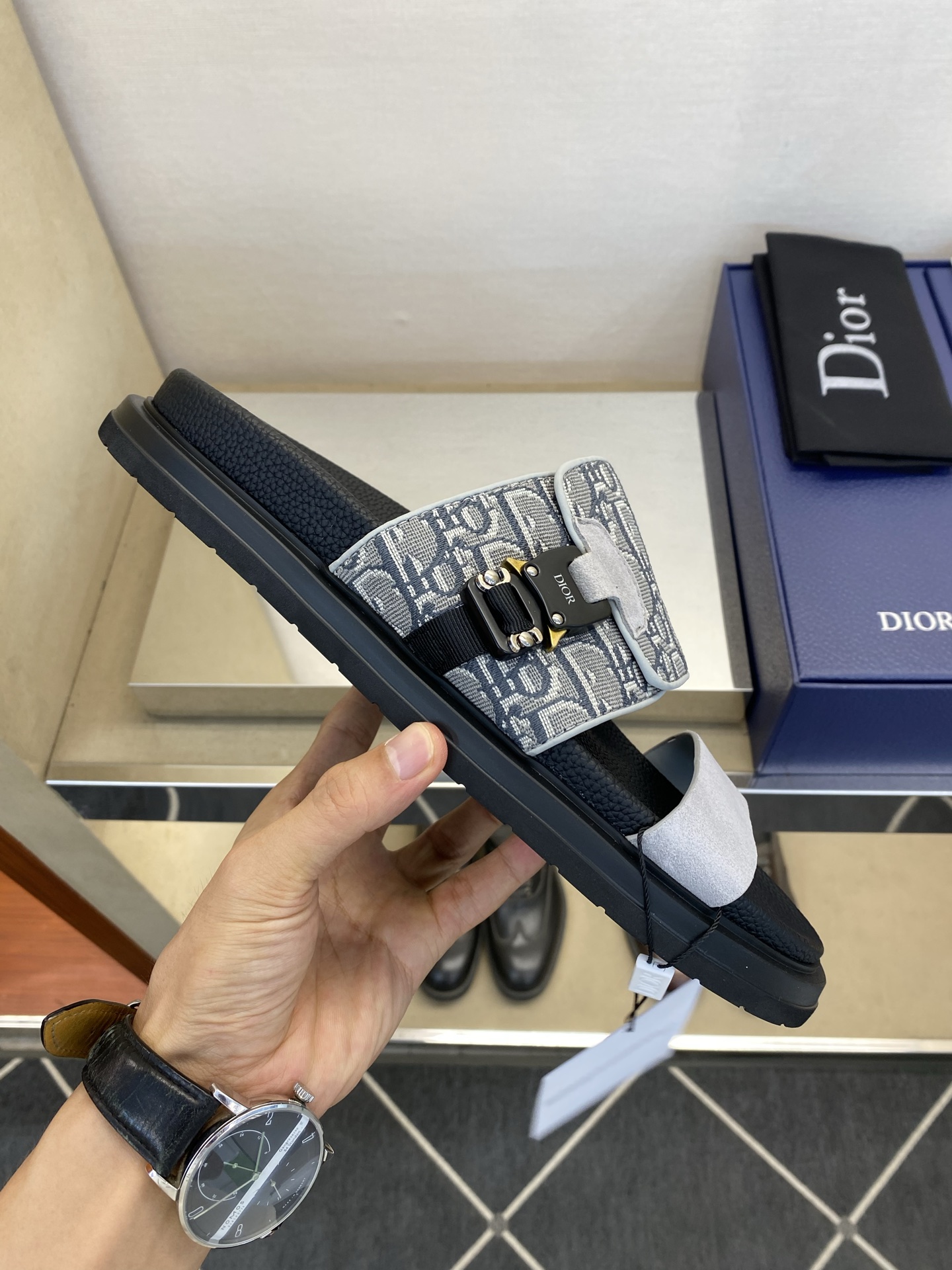 디올 신발 134570 Dior Shoes 썸네일 이미지