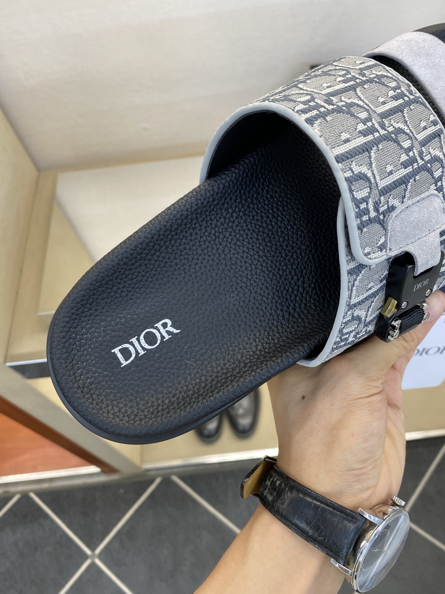 디올 신발 134570 Dior Shoes 썸네일 이미지