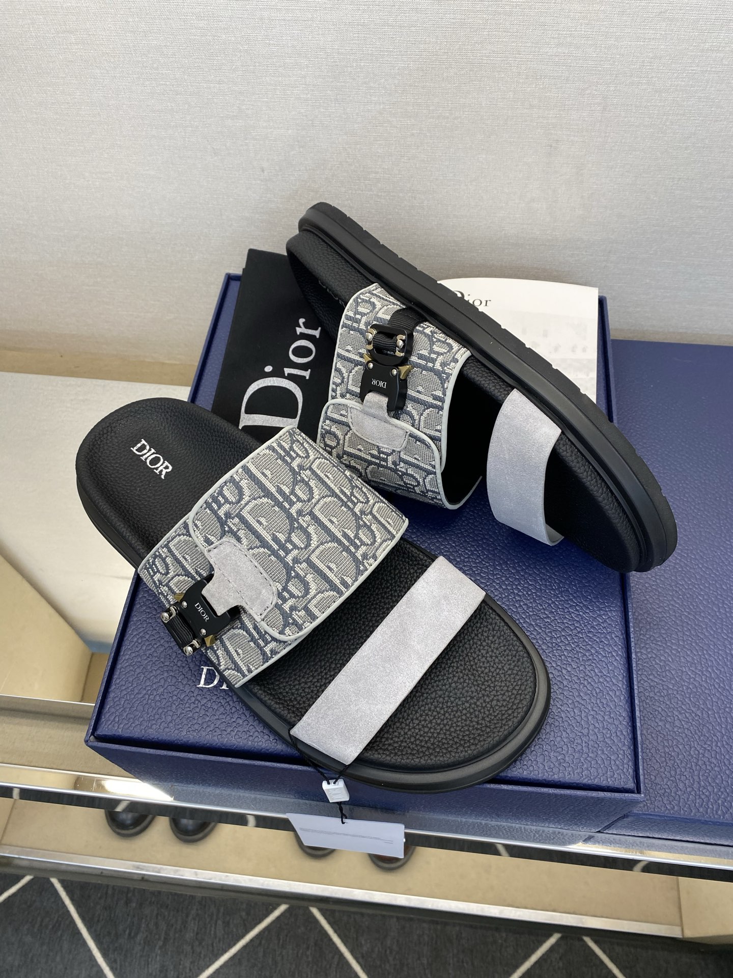디올 신발 134570 Dior Shoes 썸네일 이미지