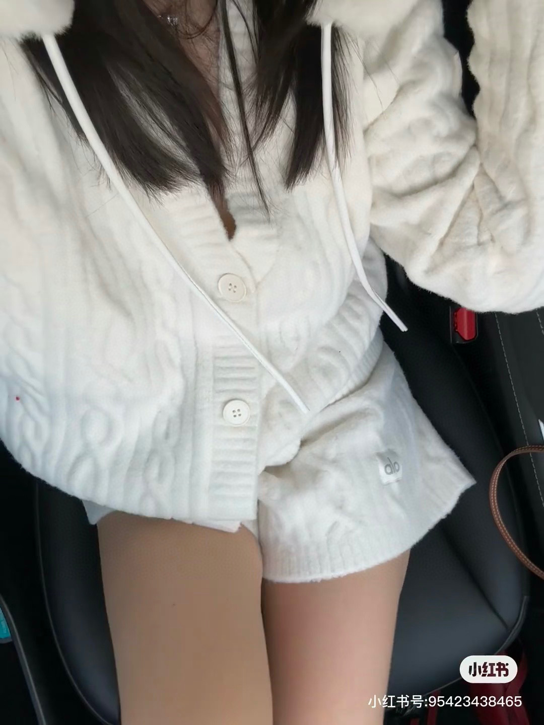 NO:315017,SML cardigan 260SML shorts upper body picture, shorts, alexander wang19860909SML开衫260SML短裤上身图,,shorts,alexander wang,Women's clothing