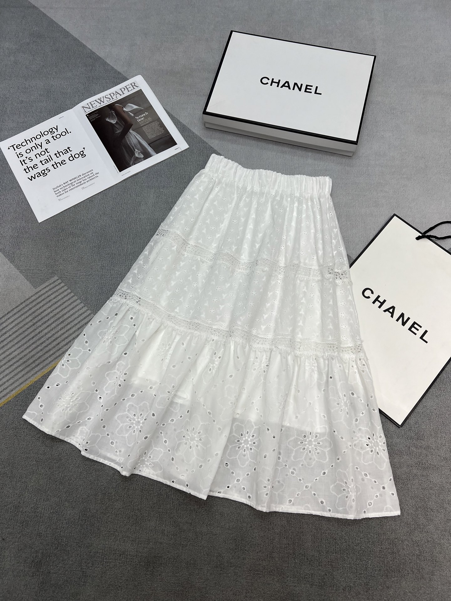 NO:333120,High-quality 2025 summer new skirt water-soluble lace three-layer splicing heavy industry embroidery hook-up design elastic waist A-line skirt with strong inclusiveness and beautiful age-reducing skirt. The lower body matching SML, skirts, alexander wang19860909高品质2025夏季新款半身裙水溶花蕾丝三层拼接重工刺绣钩花缕空设计松紧腰头A字裙型包容性极强绝美减龄的一款半身裙夏季不会出错的下半身搭配SML,,skirts,alexander wang,Women's clothing