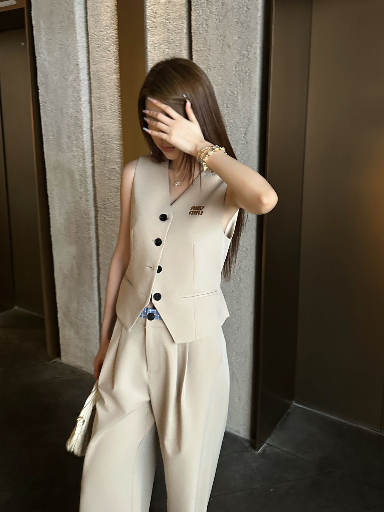 NO:413683,upper body picture, alexander wang19860909上身图,,alexander wang,Women's clothing