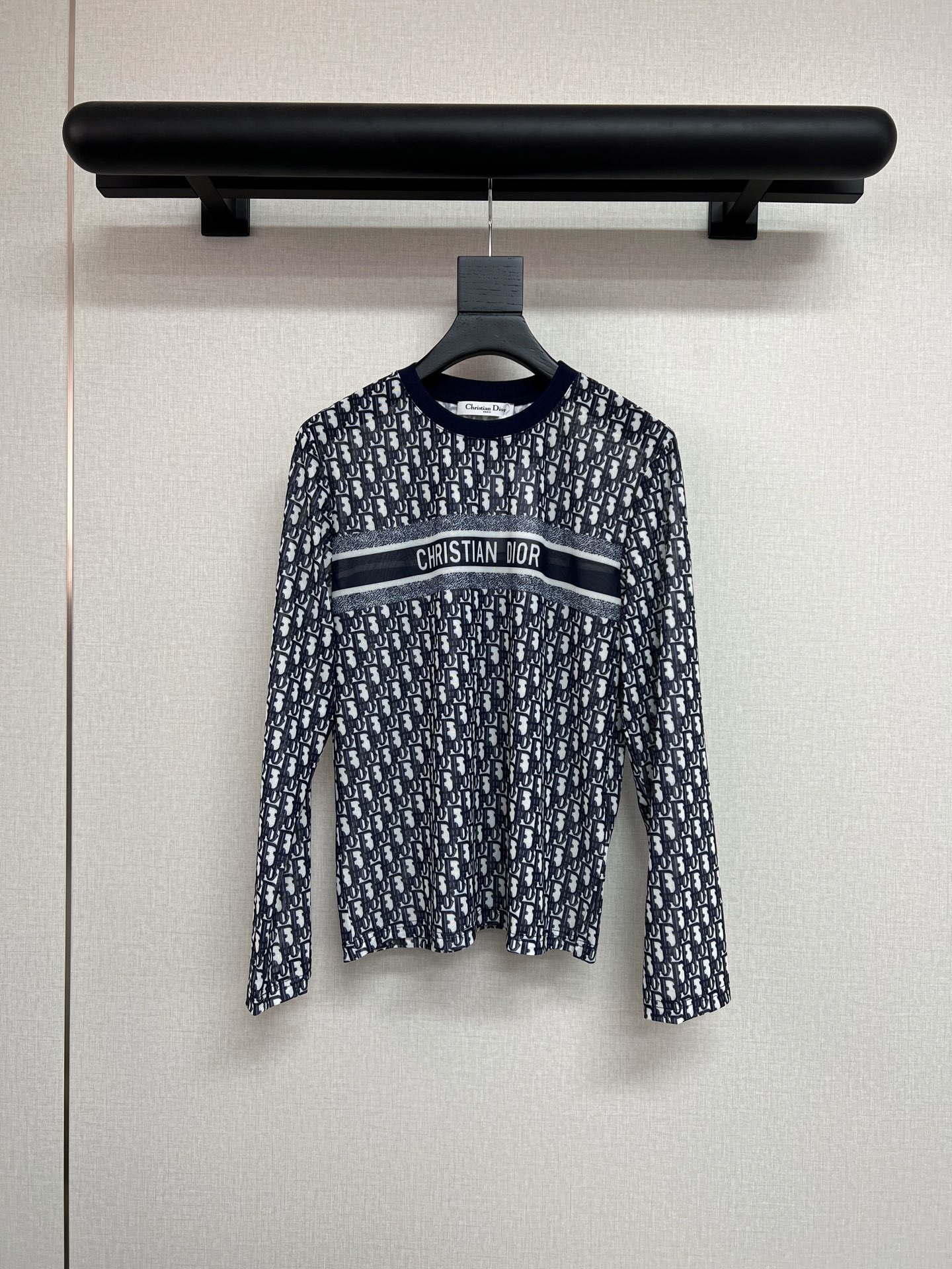 NO:429557,High-quality series DIOR2025 summer new classic presbyterian letter positioning printed mesh round neck long sleeve T-shirt summer sun protection early autumn base top SML, dior,tees, t-shirt,alexander wang19860909高品质系列款DIOR2025夏季新款经典老花字母定位印花网纱圆领长袖T恤衫夏季防晒早秋打底上衣SML,,dior,tees，t-shirt,alexander wang,Women's clothing