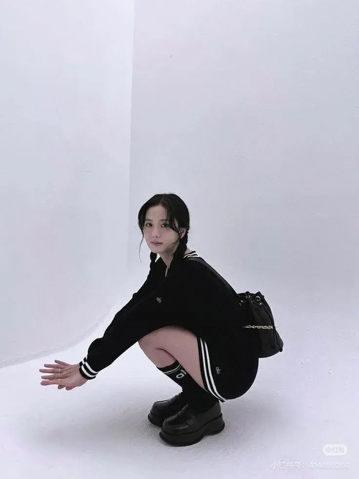 NO:534240,Top skirt 205 upper body picture, skirts, alexander wang19860909上衣 半裙205上身图,,skirts,alexander wang,Women's clothing