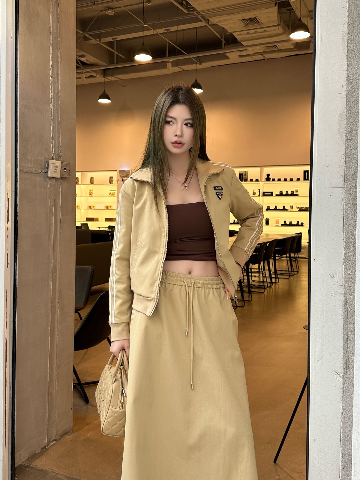 NO:611041,Jackets, skirts, tops, skirts, jackets & coats, alexander wang19860909外套 半裙上身图,,skirts,jackets & coats,alexander wang,Women's clothing