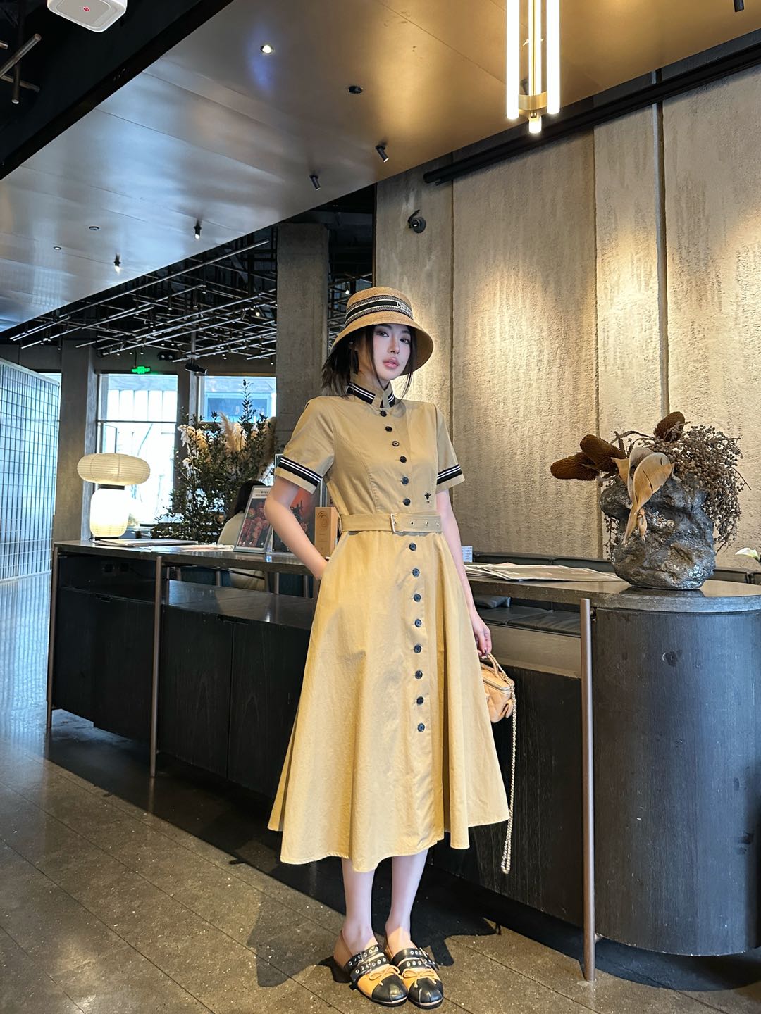 NO:737821,Upper body picture,,19860909上身图,,,Women's clothing