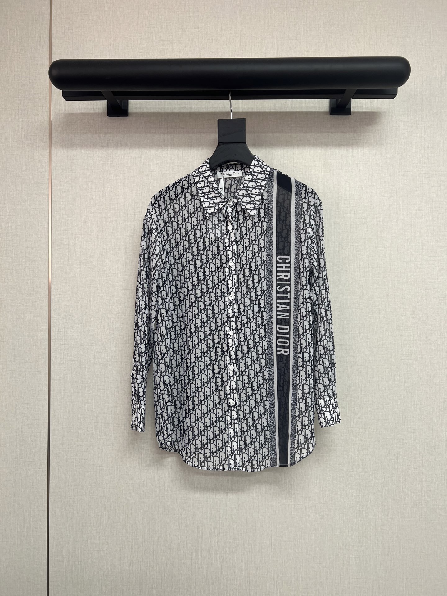 NO:793886,High-quality Dior2026 new summer new design and color positioning printed sun protection shirts high-quality SML,, dior, shirts,19860909高品质Dior2026夏季新款新花色定位印花防晒衣衬衫高质量SML,,dior,shirts,,Women's clothing