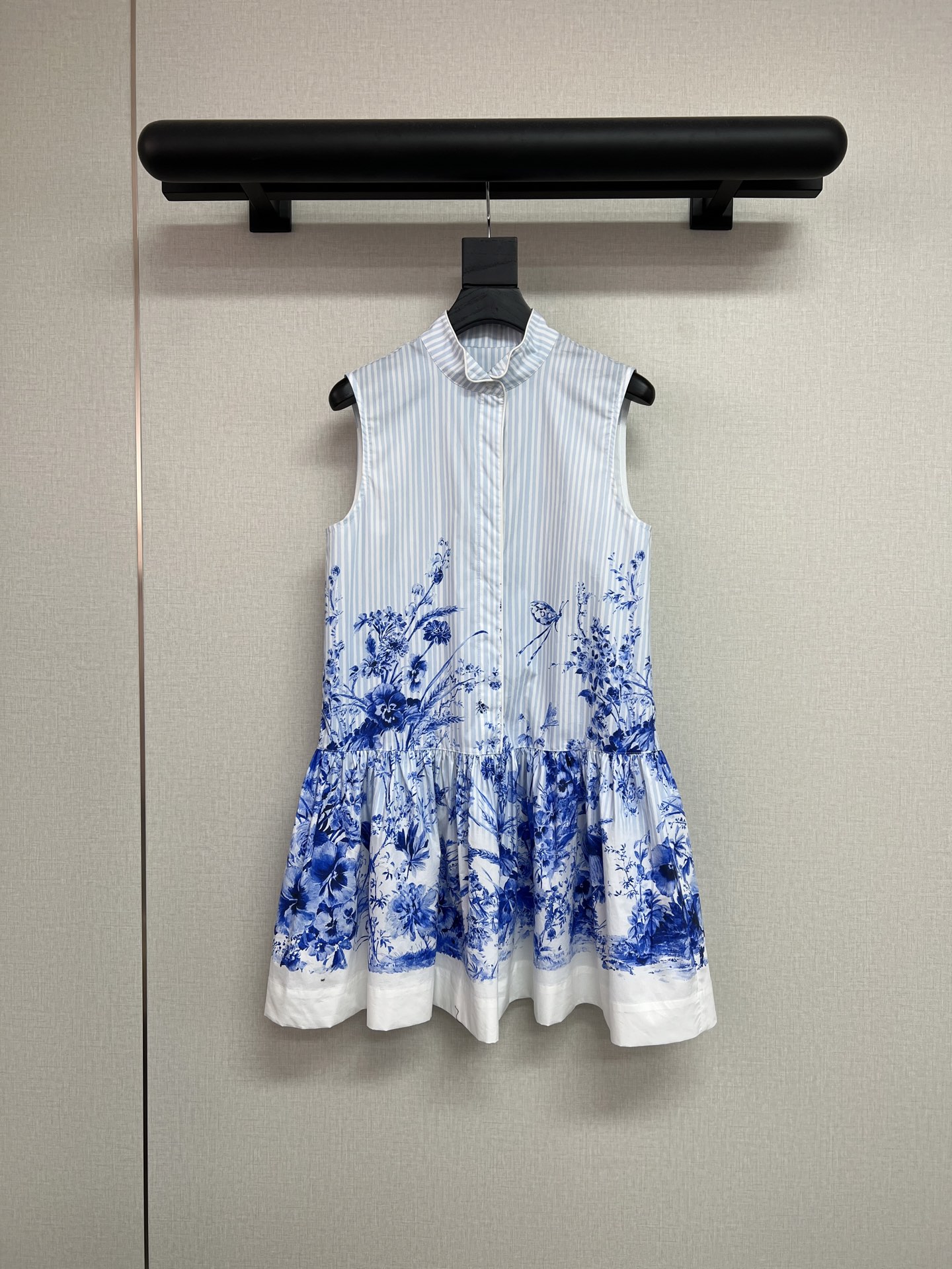 NO:841825,High quality di*r2026ss new spring and summer products Elegant and elegant orchid series Pure cotton positioning printing Small lapel design Loose fit and versatile SML,,19860909高品质di*r2026ss春夏新品 淡雅大方的兰花系列 纯棉定位印花 小翻领设计宽松版型百搭 SML,,,Women's clothing