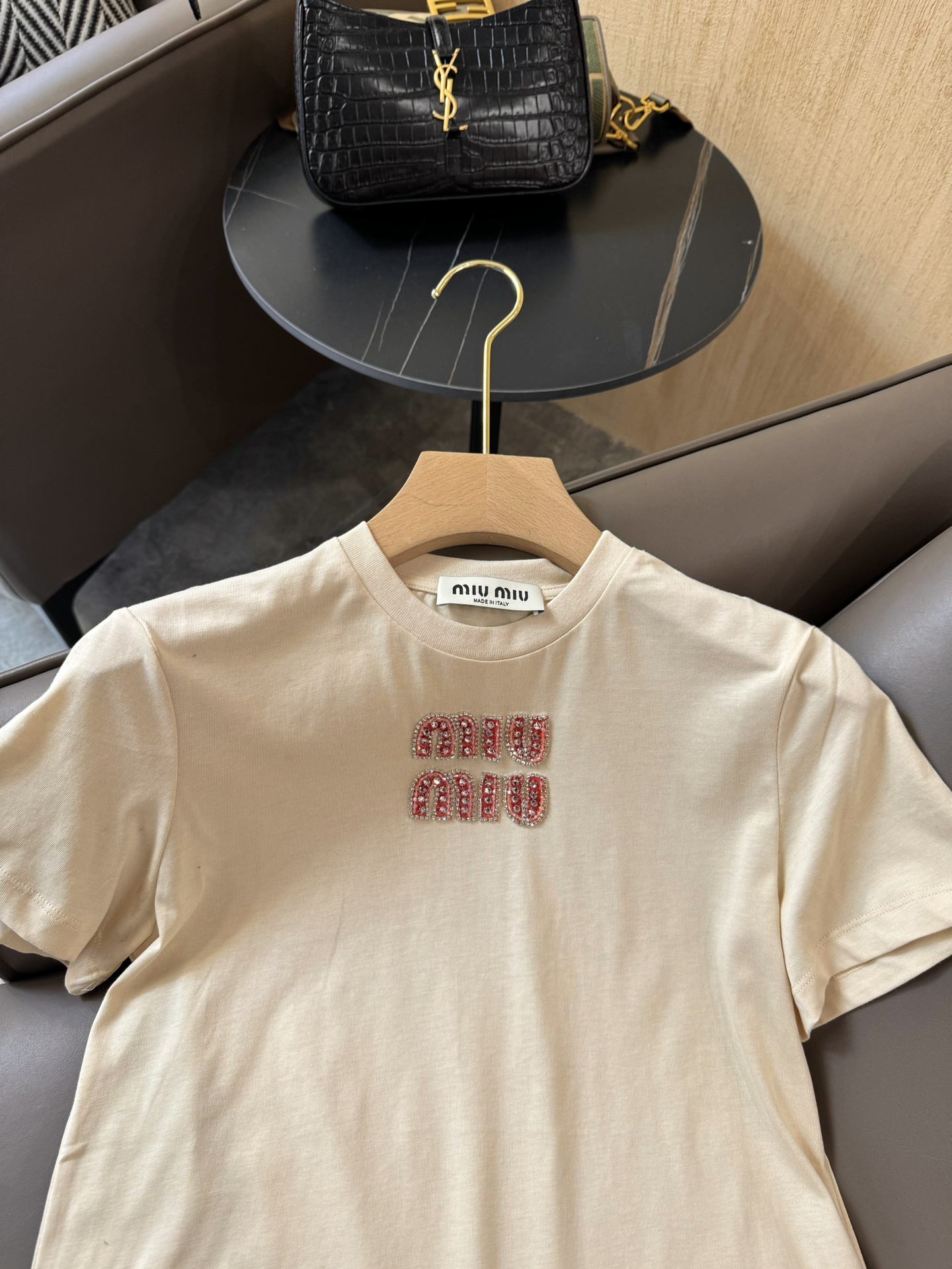QG24053#新款T恤Miumiu超级爆款手工钉钻短袖T恤杏色SML