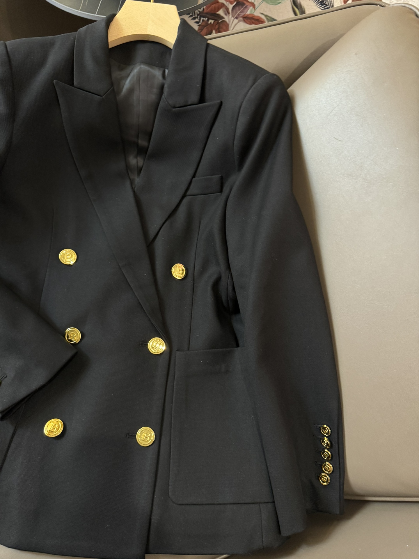XZ24015#新款外套Balman双排金扣阔版西装外套黑色SMLXL
