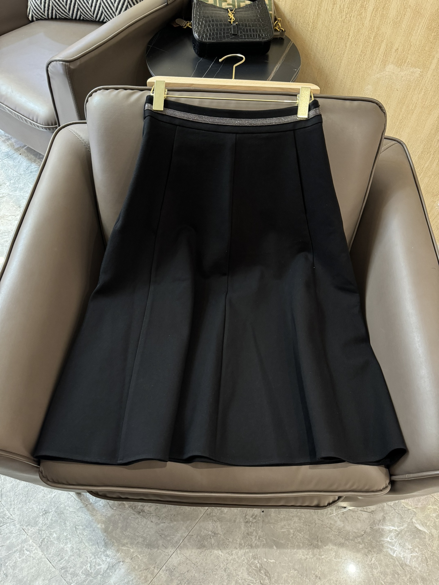 KZ003#新款半裙⚠️Pzedqe????\nBC 链条设计 经典款 长半裙  黑色SMLXL