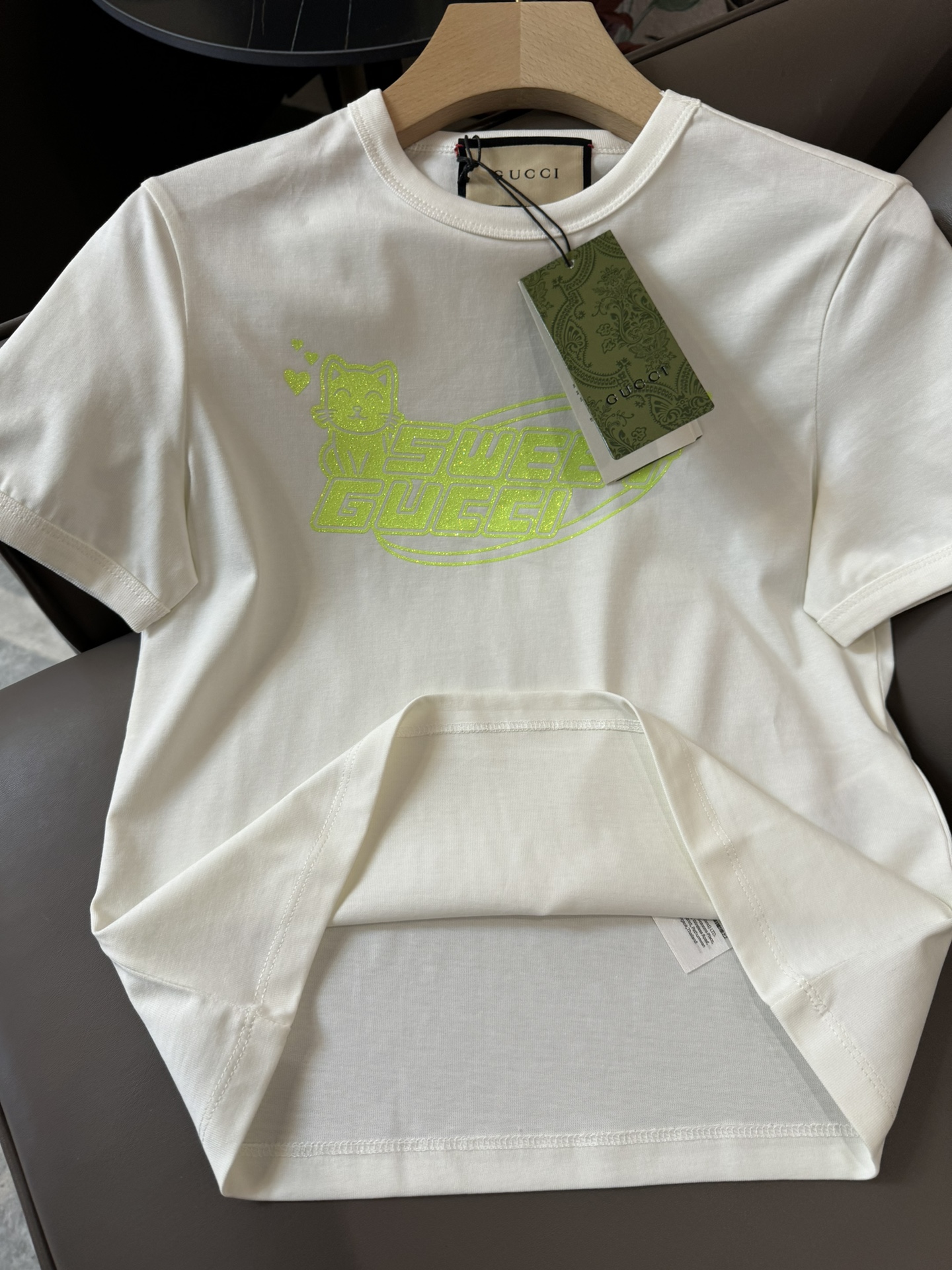 QG24073#新款T恤Gucci粉嘟嘟小猫荧光色字母短袖T恤白色粉色SML