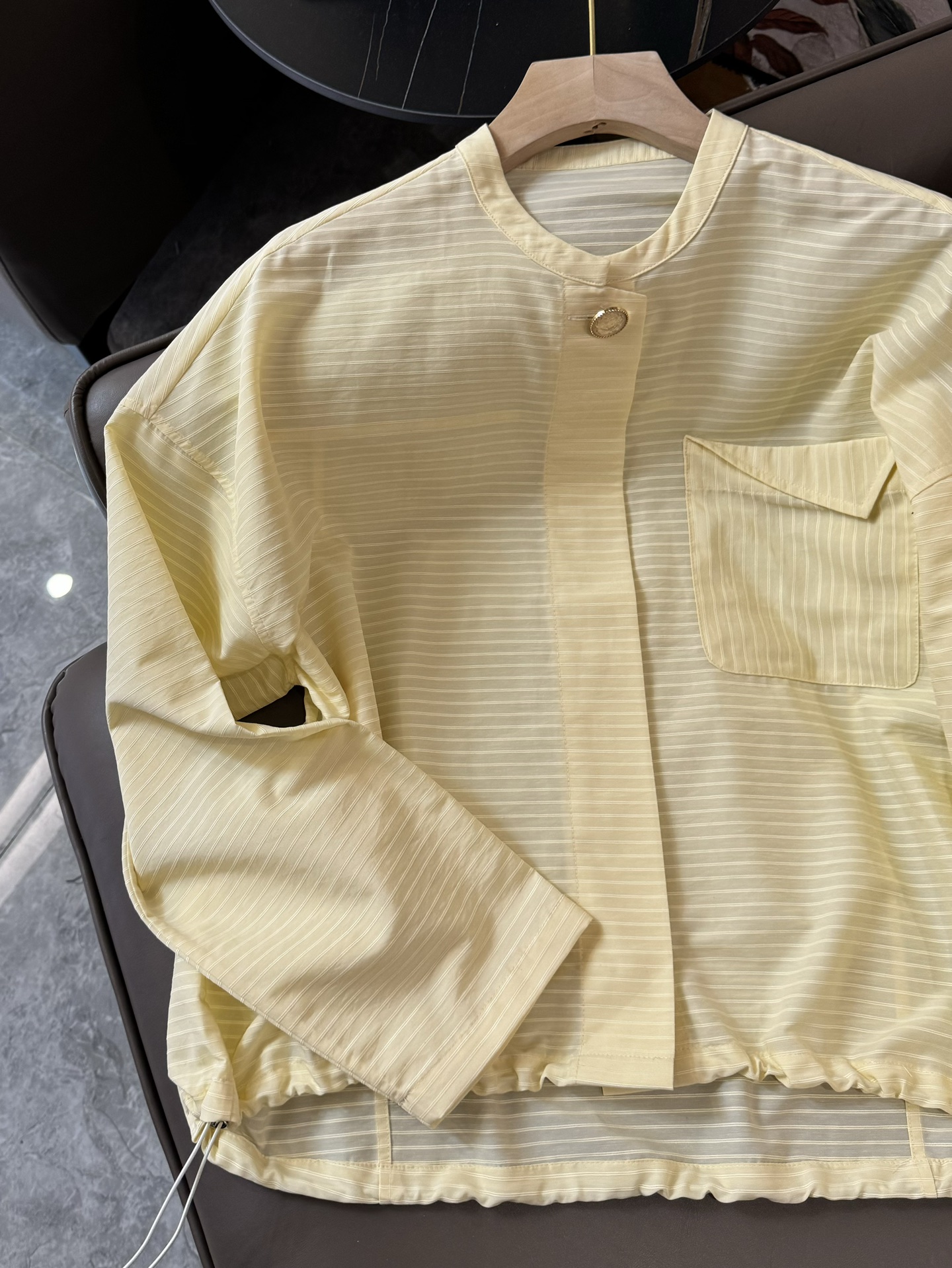 YJ009#新款衬衫原创设计大厂货条纹长袖衬衫淡黄色SML
