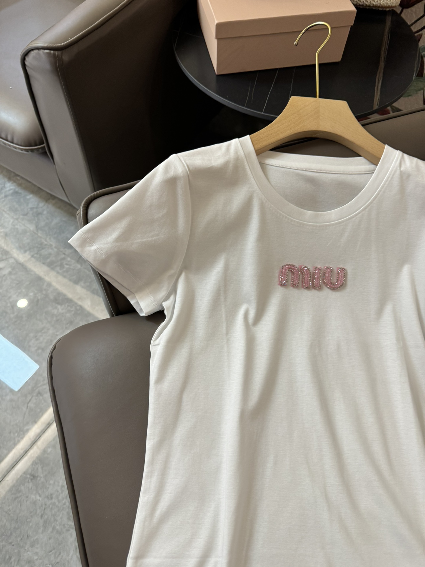 DG010#新款T恤miumiu手工钉珠字母修身款短袖T恤粉色白色SMLXLXXL