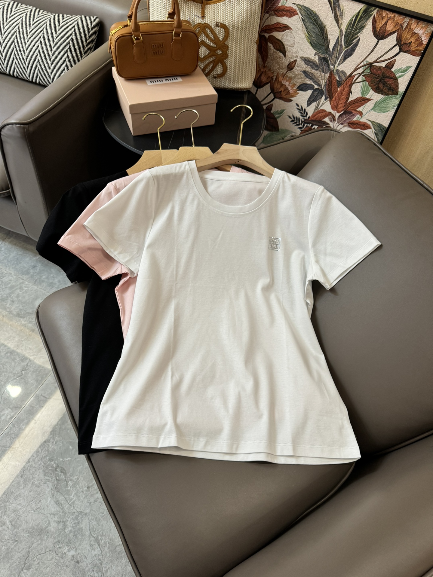 DG009#新款T恤⚠️Pywdws 原创 烫钻 短袖T恤 粉色 白色 黑色 SMLXLXXL