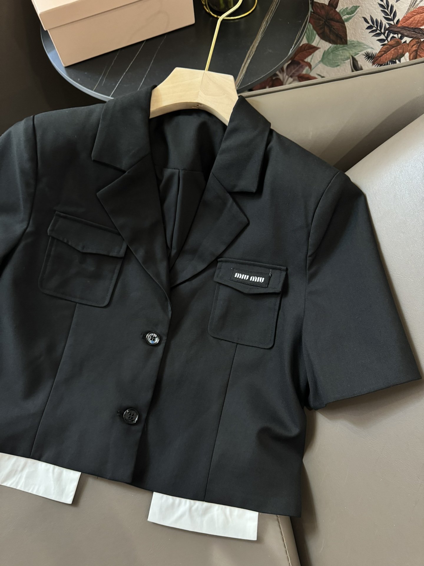 MQ24011#新款套装Miumiu拼接短袖上衣压褶半裙套装灰色黑色SML