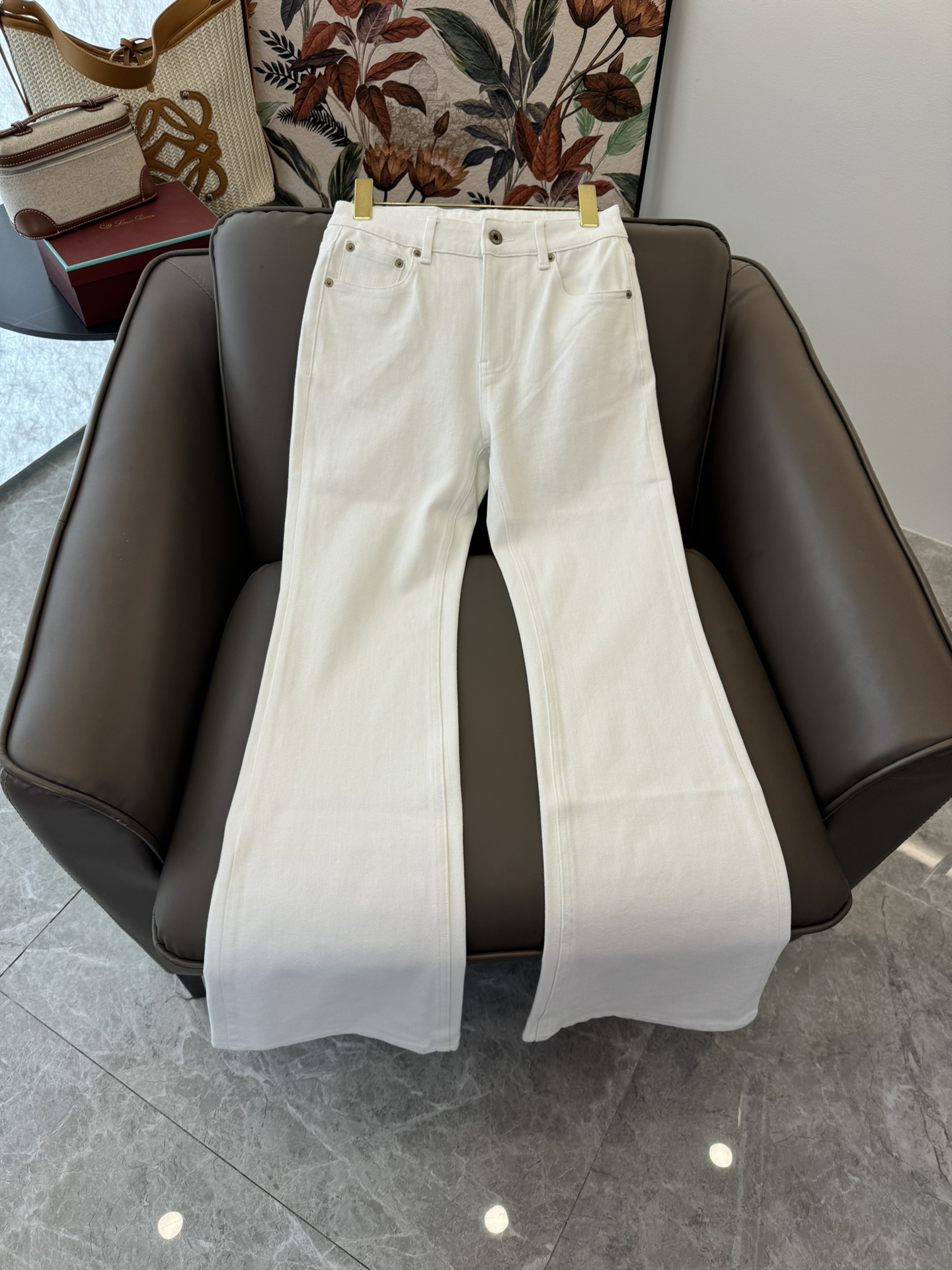 Loewe Vêtements Jeans Culottes & Pantalons AAA + réplique
 Blanc