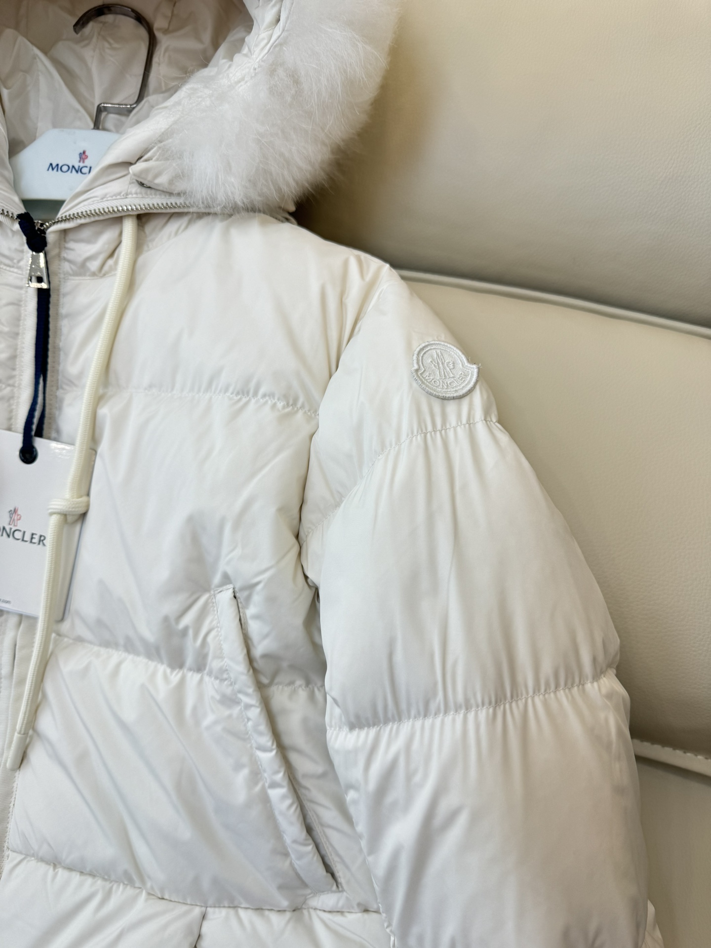 MN012#新款羽绒服白雪公主moncler90%白鹅绒羊羔毛领羽绒服黑色白色0-1-2