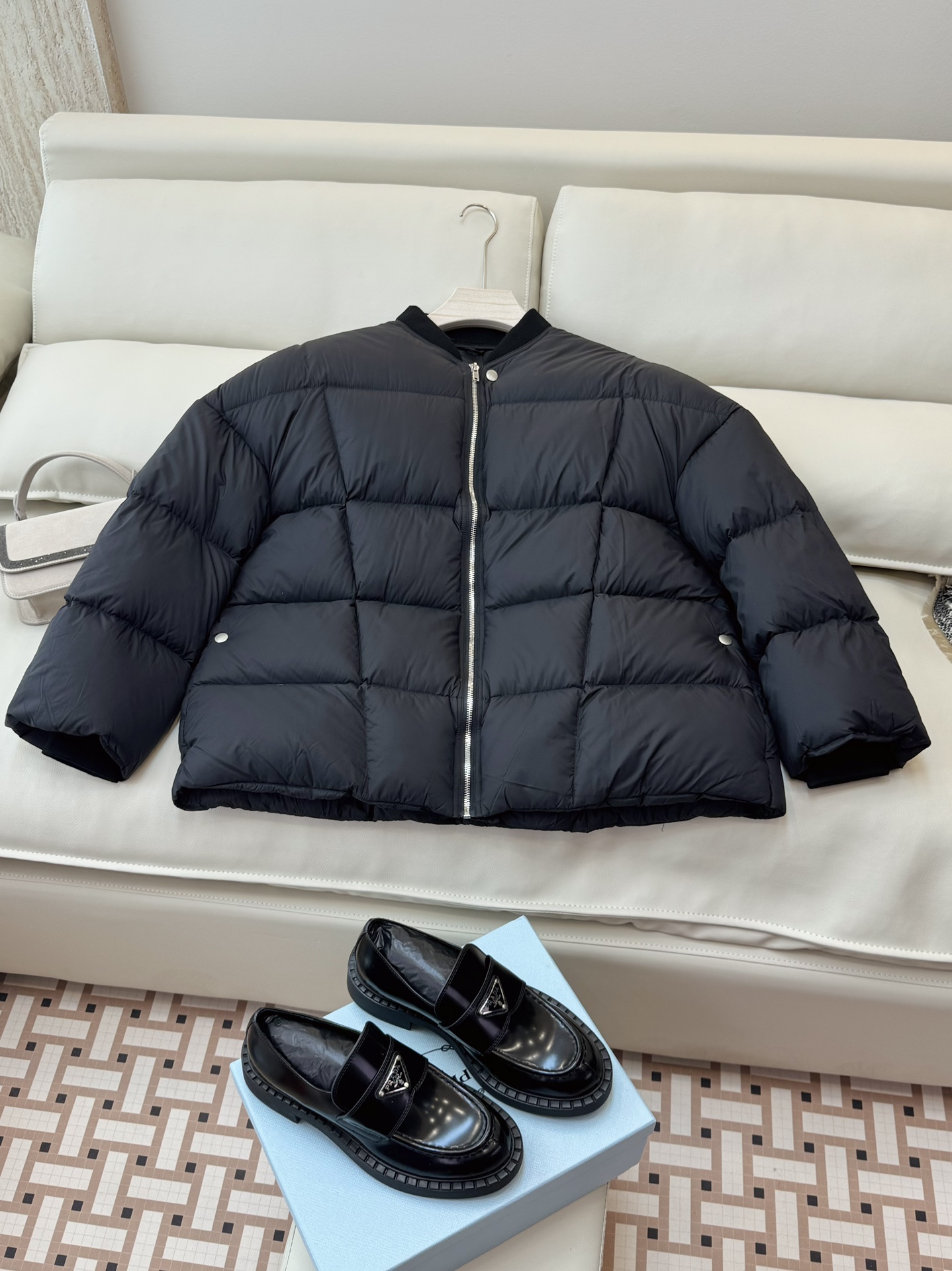 NO:734159,Comes with dust bag 84233#1M Unstandard style Loose A hem 90 white duck down short down jacket, down jacket,19860909配防尘袋84233#1M 无标款 宽松 A摆 90 白鸭绒 短款羽绒服,,down jacket,,Women's clothing