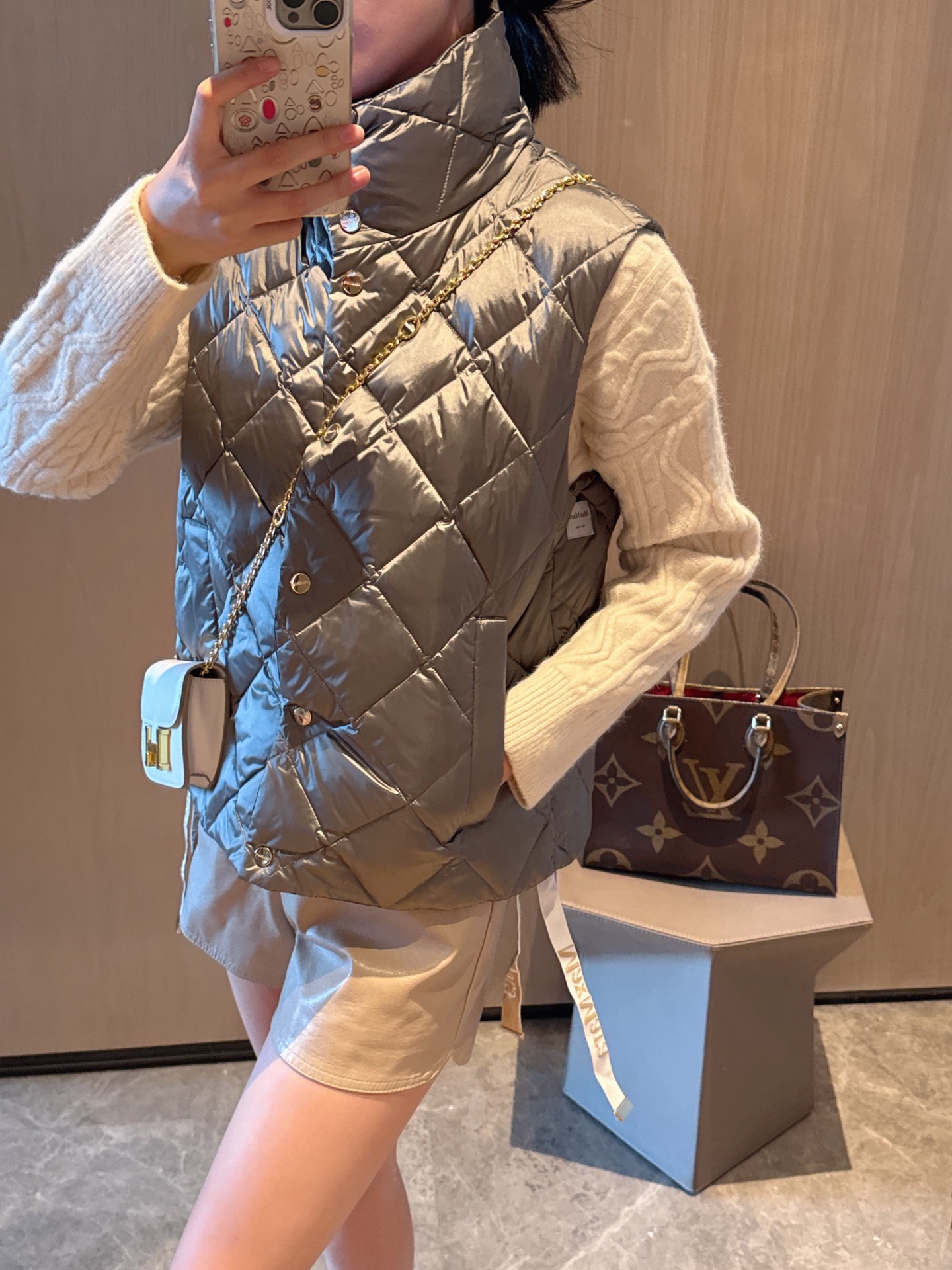 NO:561642,M8821 Upper body picture,,alexander wang19860909M8821 上身图,,alexander wang,Women's clothing