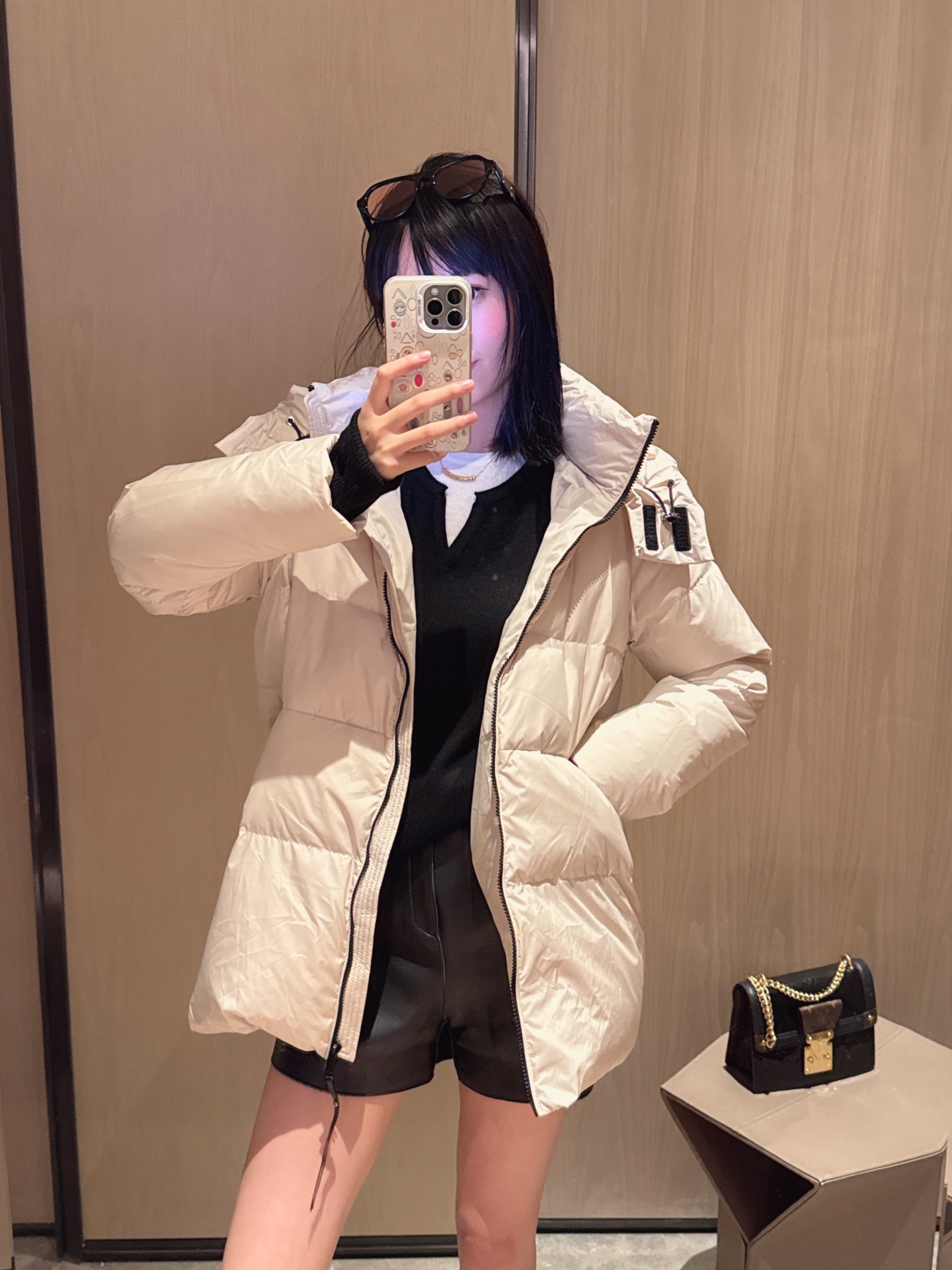 NO:561509,AH626 upper body picture,,alexander wang19860909AH626 上身图,,alexander wang,Women's clothing
