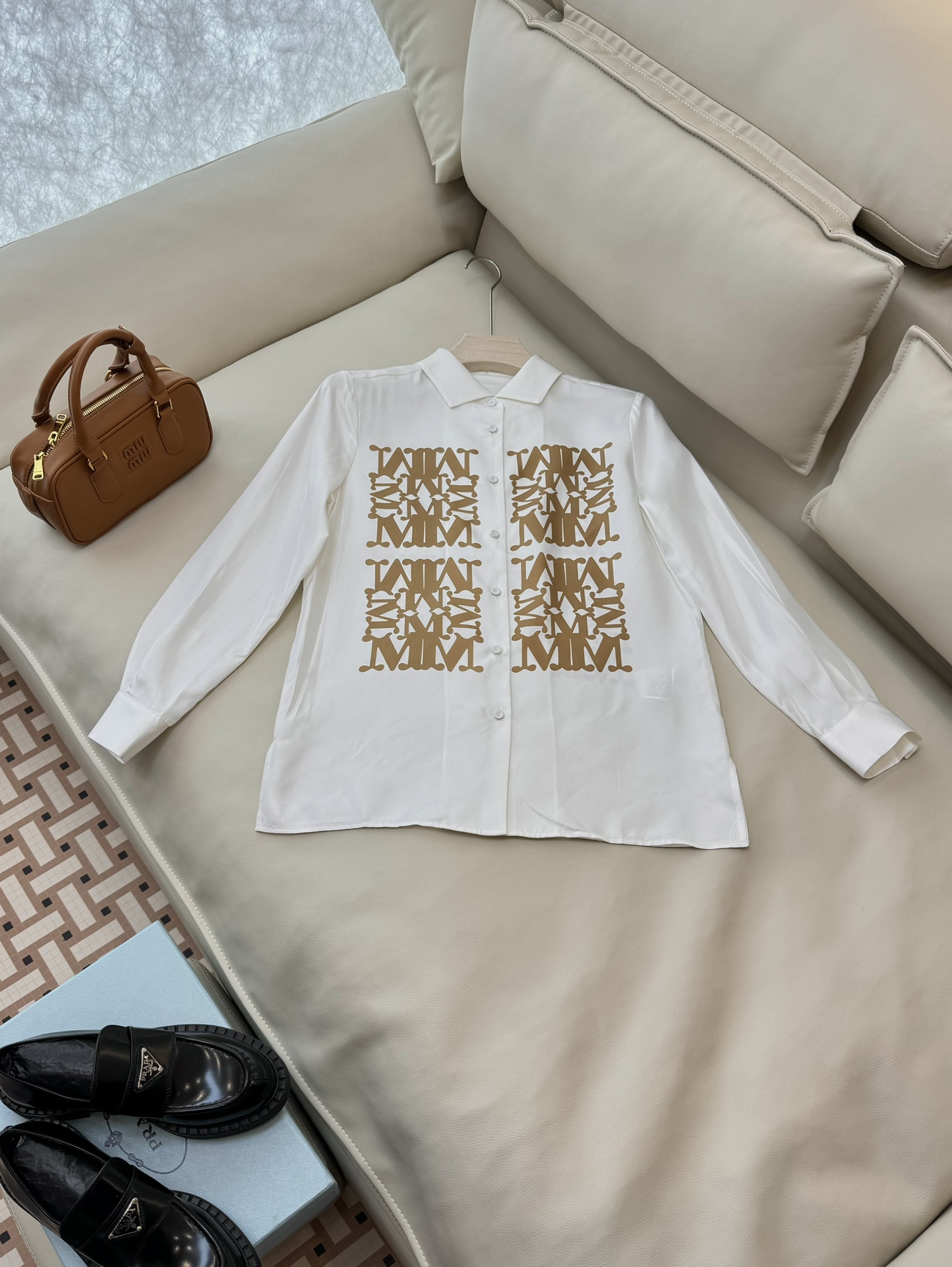 BS0431#新款衬衫💕max 定位印花 100%斜纹真丝印花衬衫 杏色 36/38/40/42