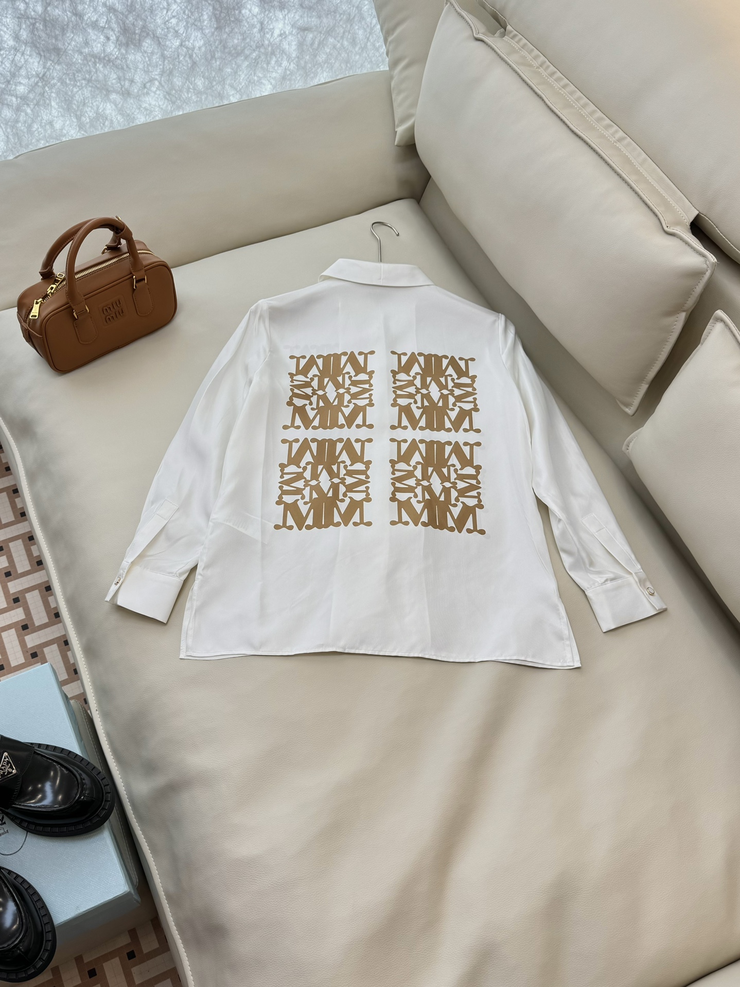 BS0431#新款衬衫💕max 定位印花 100%斜纹真丝印花衬衫 杏色 36/38/40/42