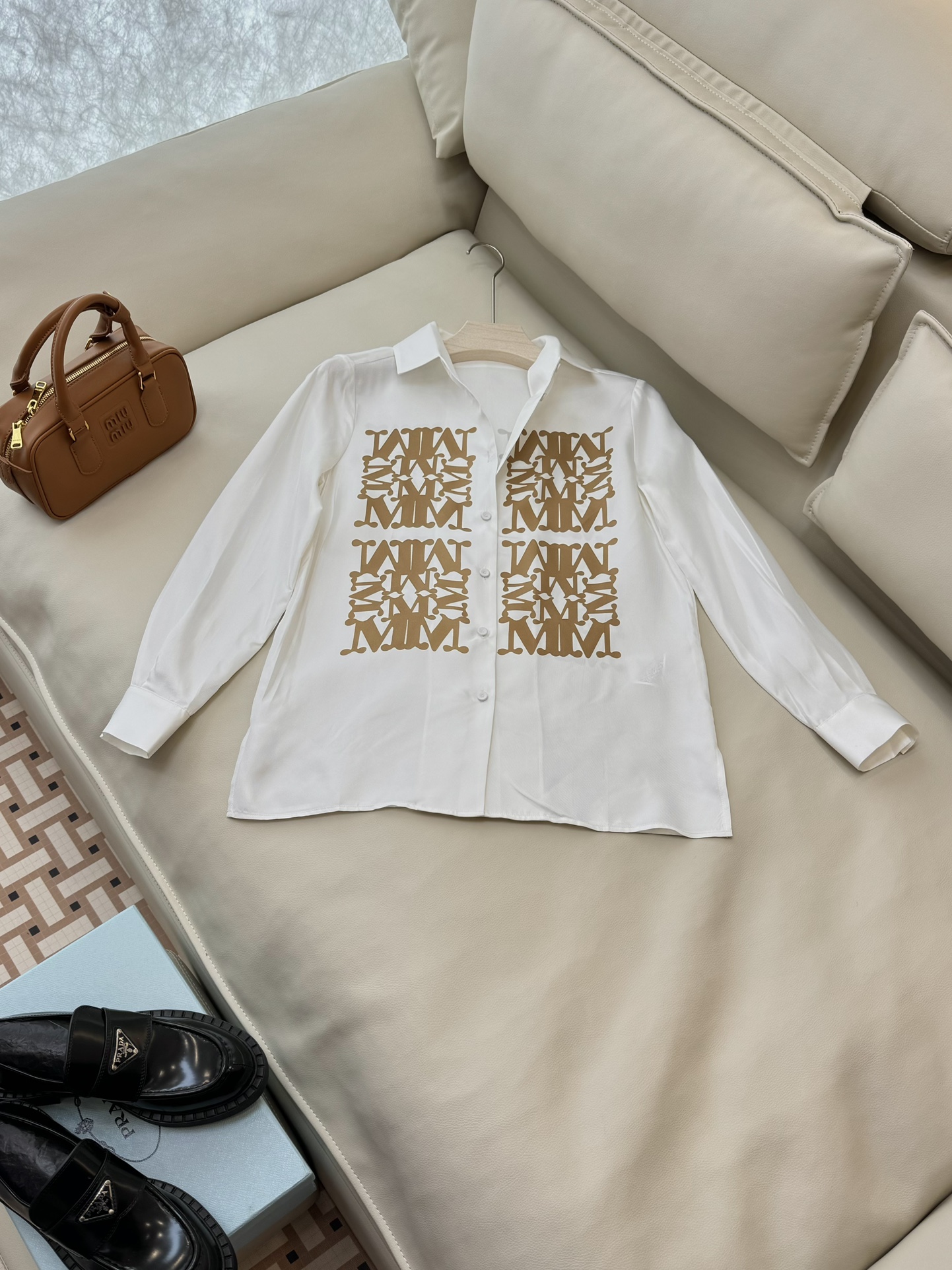 BS0431#新款衬衫💕max 定位印花 100%斜纹真丝印花衬衫 杏色 36/38/40/42