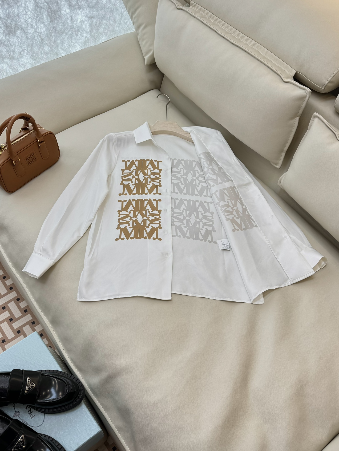 BS0431#新款衬衫💕max 定位印花 100%斜纹真丝印花衬衫 杏色 36/38/40/42