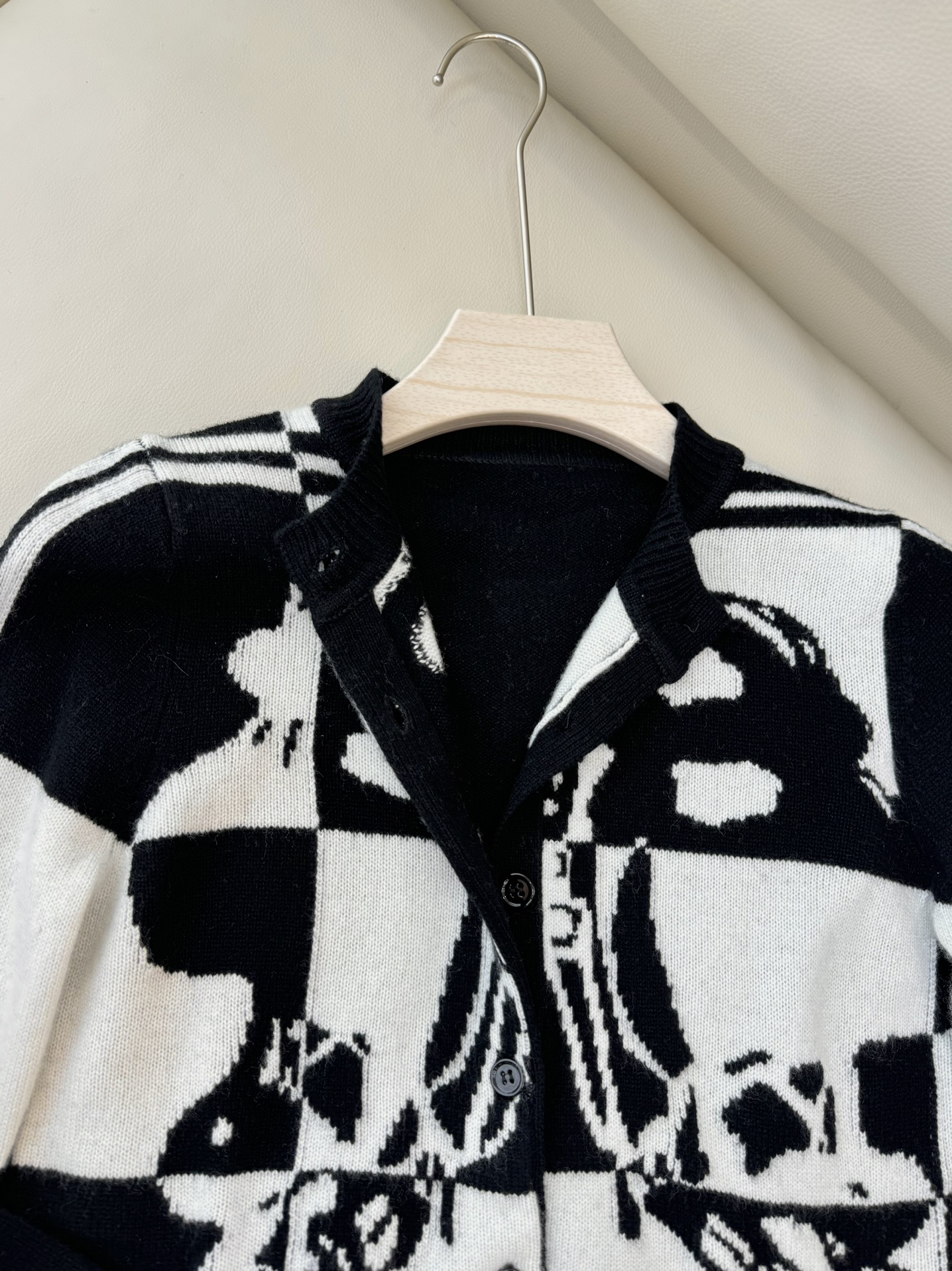 BS0500#新款毛衣💕H家 爱马仕 定位花 100% 羊绒 开衫外套 毛衣 黑色 36/38/40/4