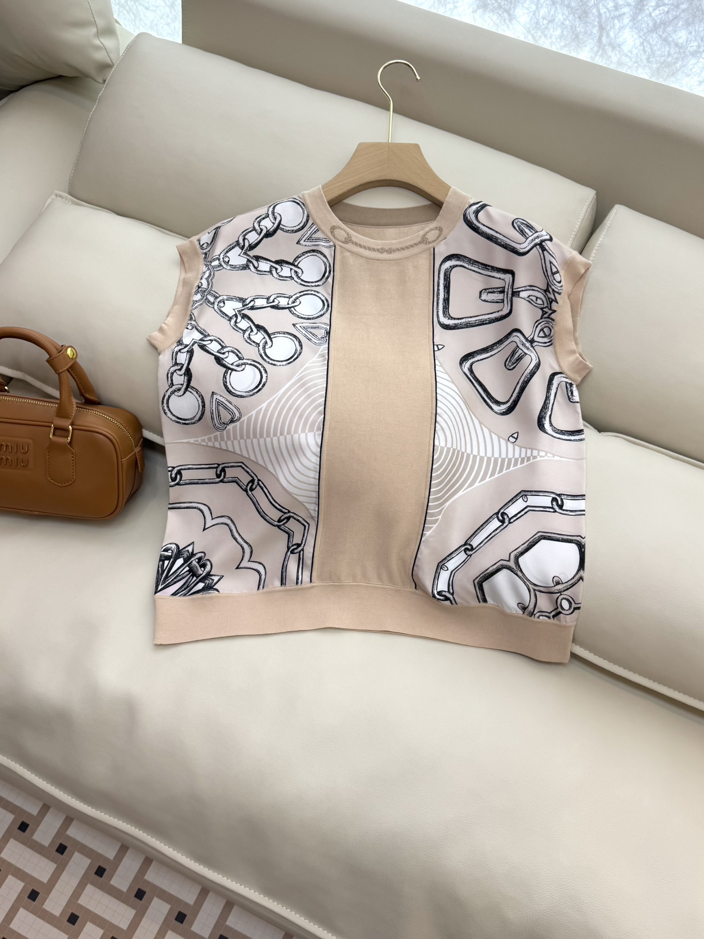 NO:777168,H324064# New Sweater P H Home Hermès silk positioning print wool knitted top apricot blue SMLXL, Hermès-clothing, hermes, real silk,19860909H324064#新款针织衫P H家 爱马仕 真丝定位印花 拼羊毛针织 上衣 杏色 蓝色 SMLXL,爱马仕-服装,hermes,real silk,,Women's clothing